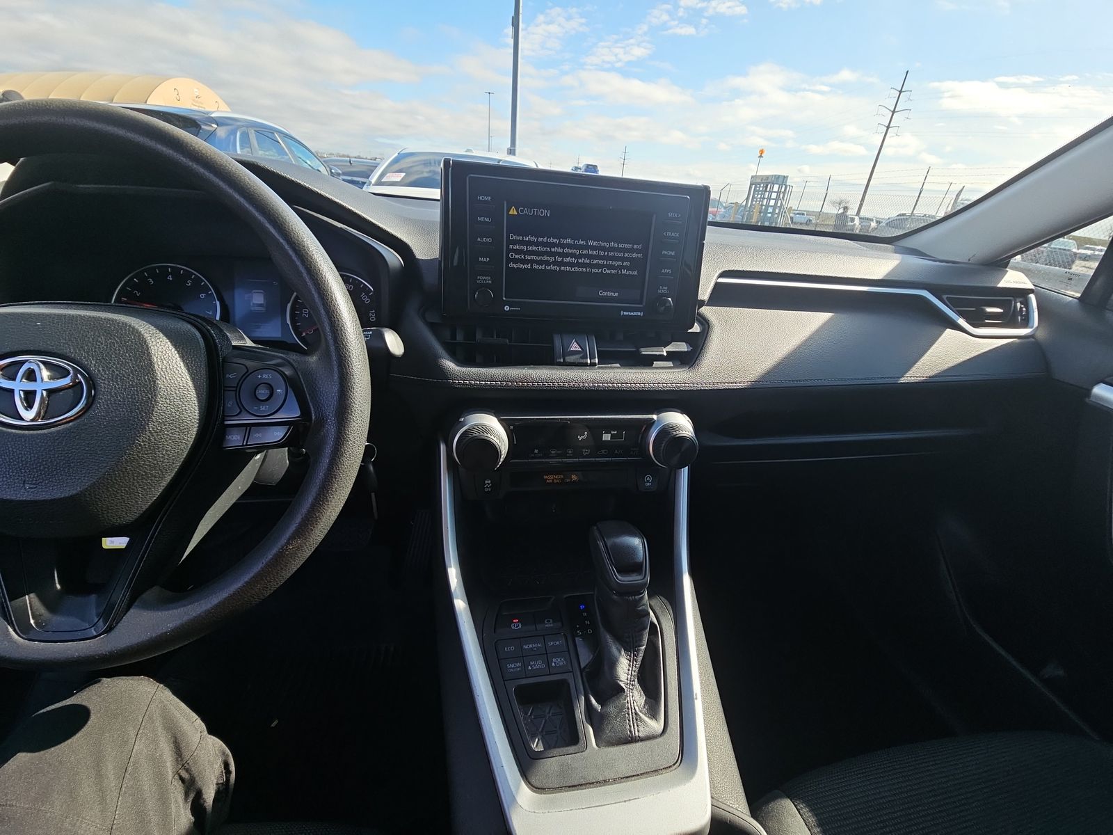 2020 Toyota RAV4 LE AWD