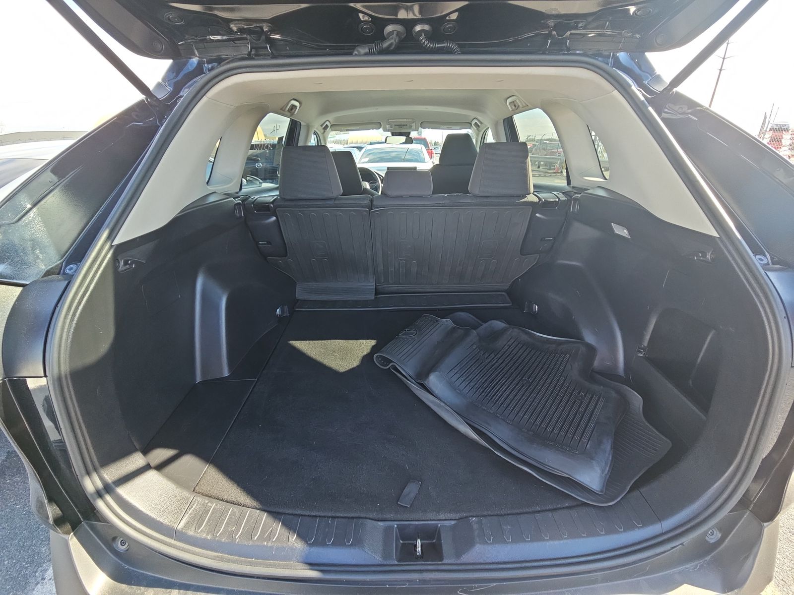 2020 Toyota RAV4 LE AWD
