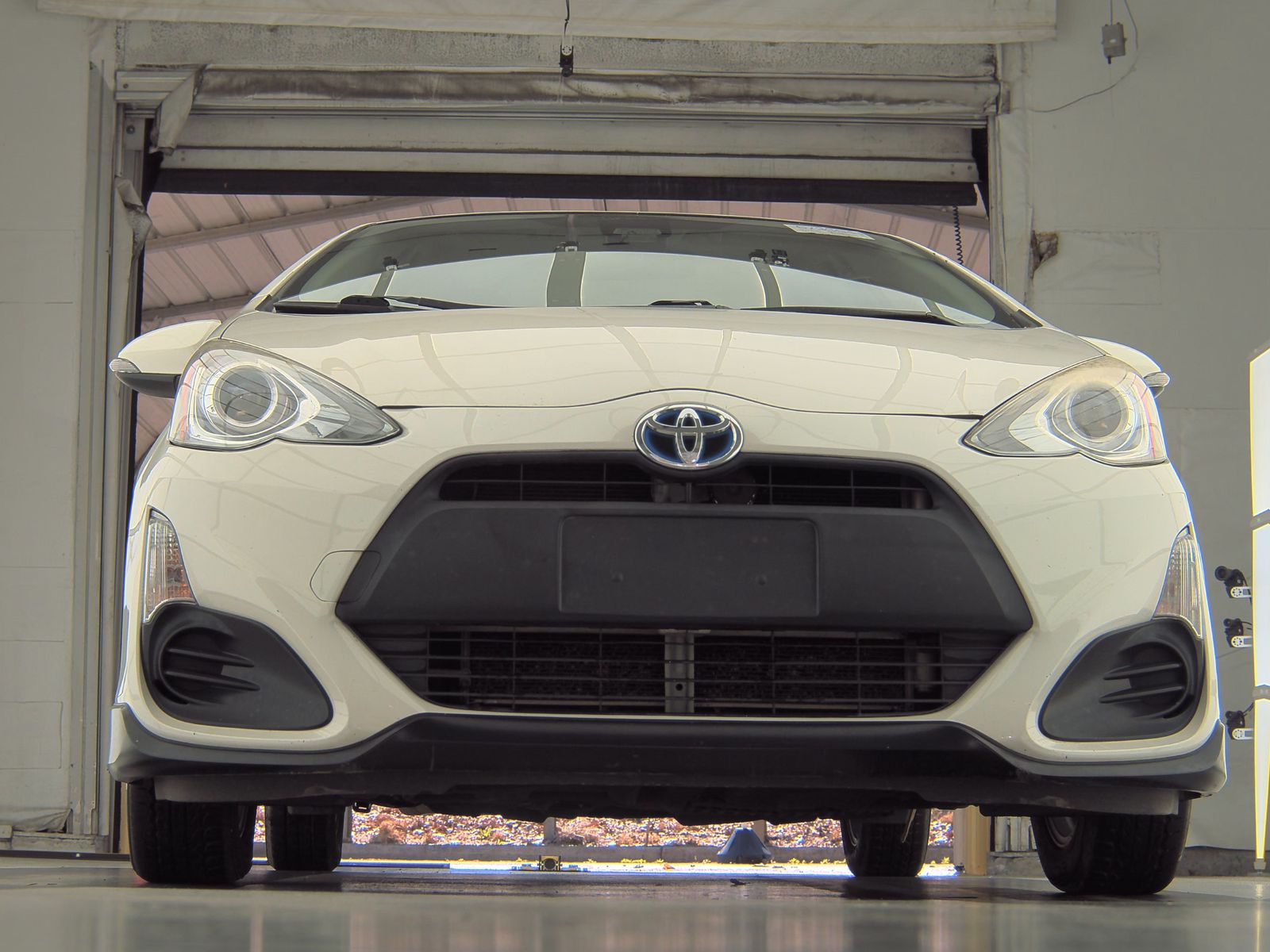 2017 Toyota Prius c Two FWD