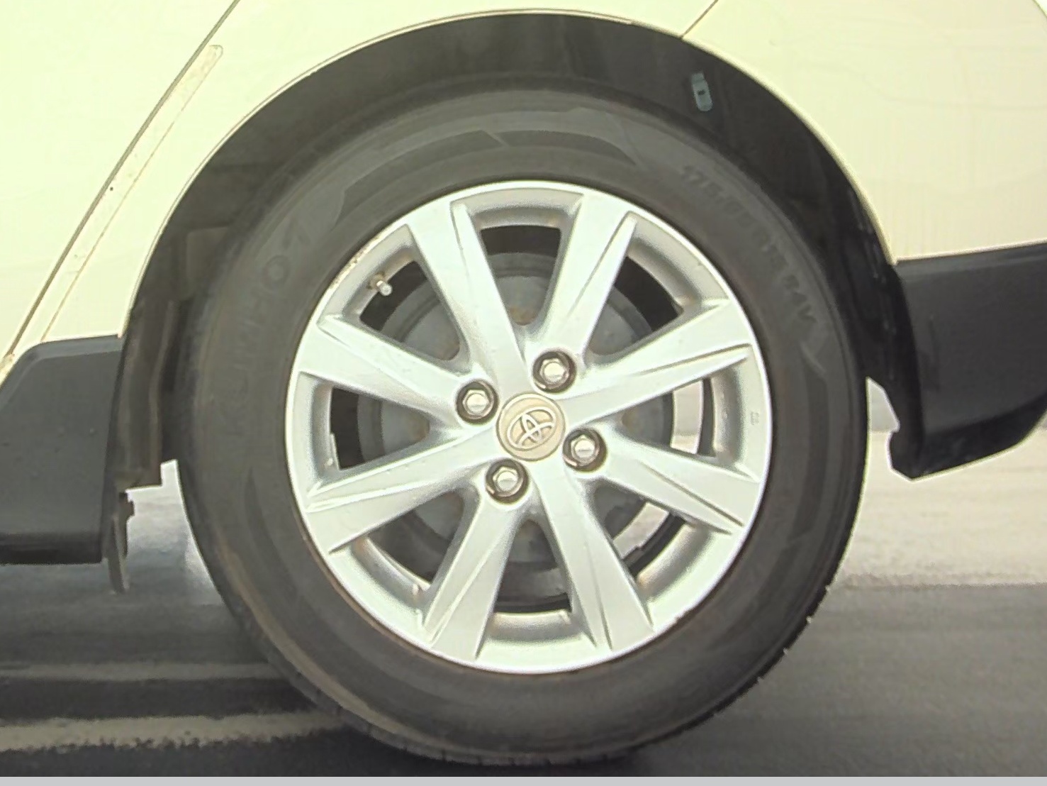 2017 Toyota Prius c Two FWD