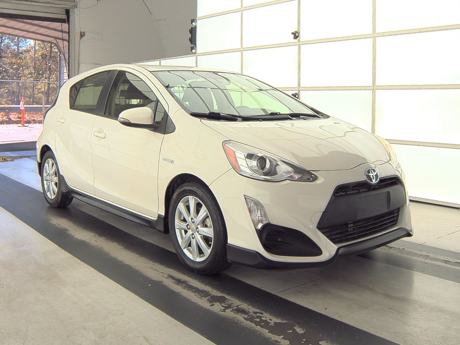 2017 Toyota Prius c Two FWD