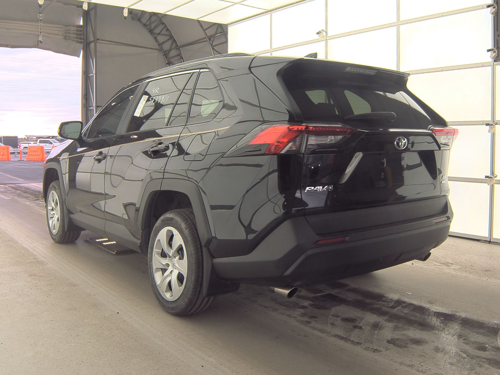 2020 Toyota RAV4 LE AWD