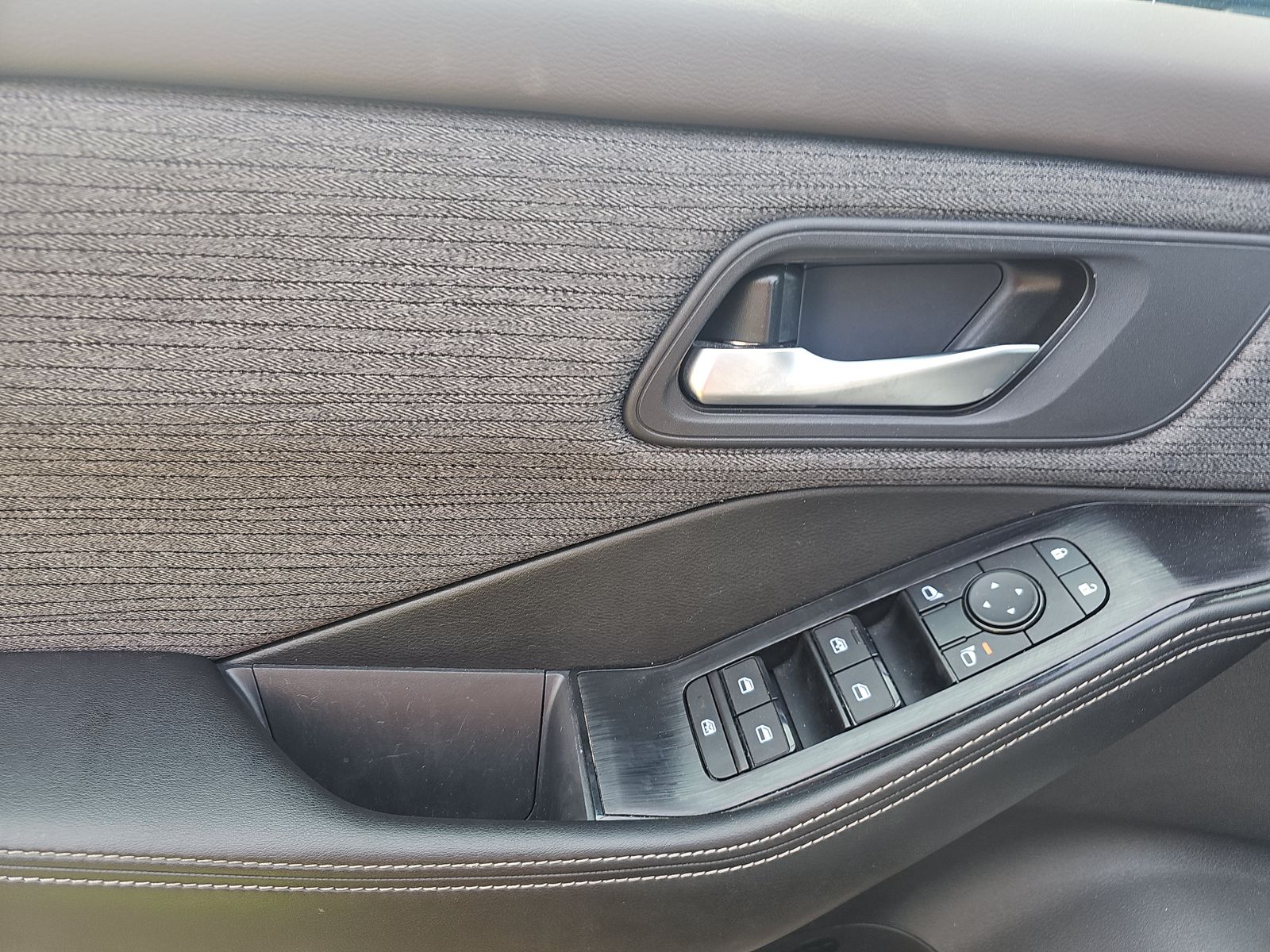 2023 Nissan Rogue SV AWD