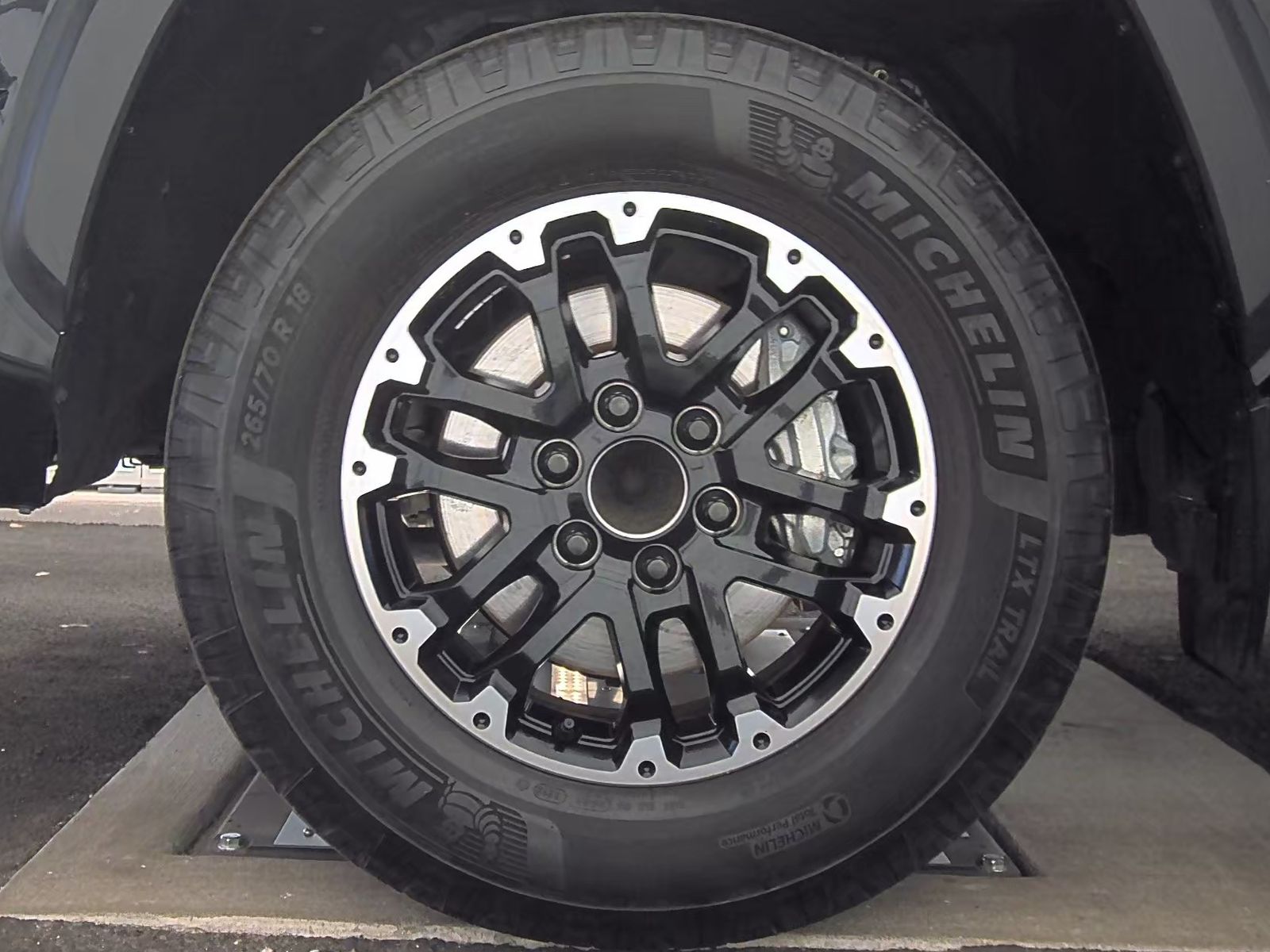 2022 Toyota Tundra SR5 RWD