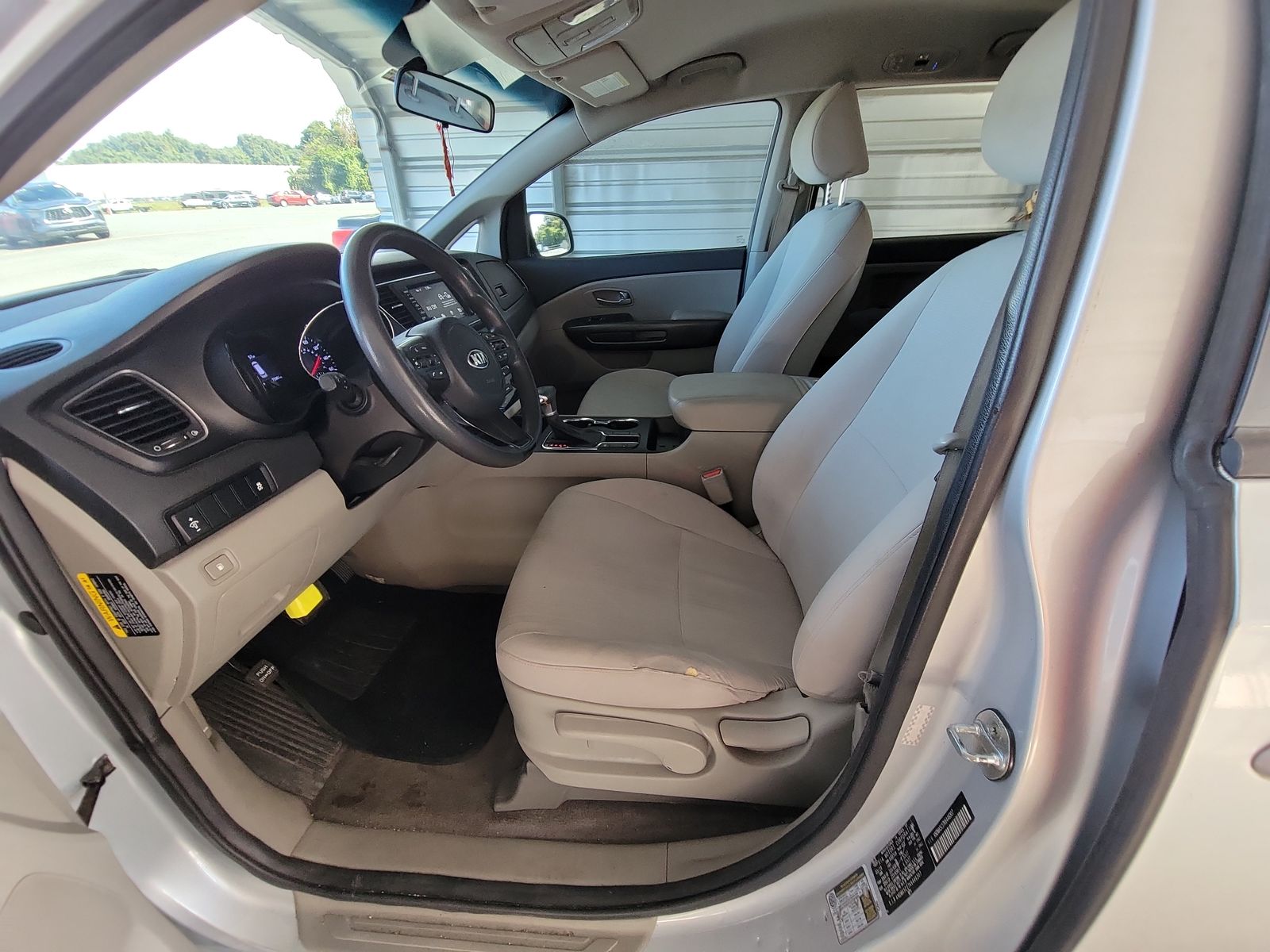 2019 Kia Sedona L FWD