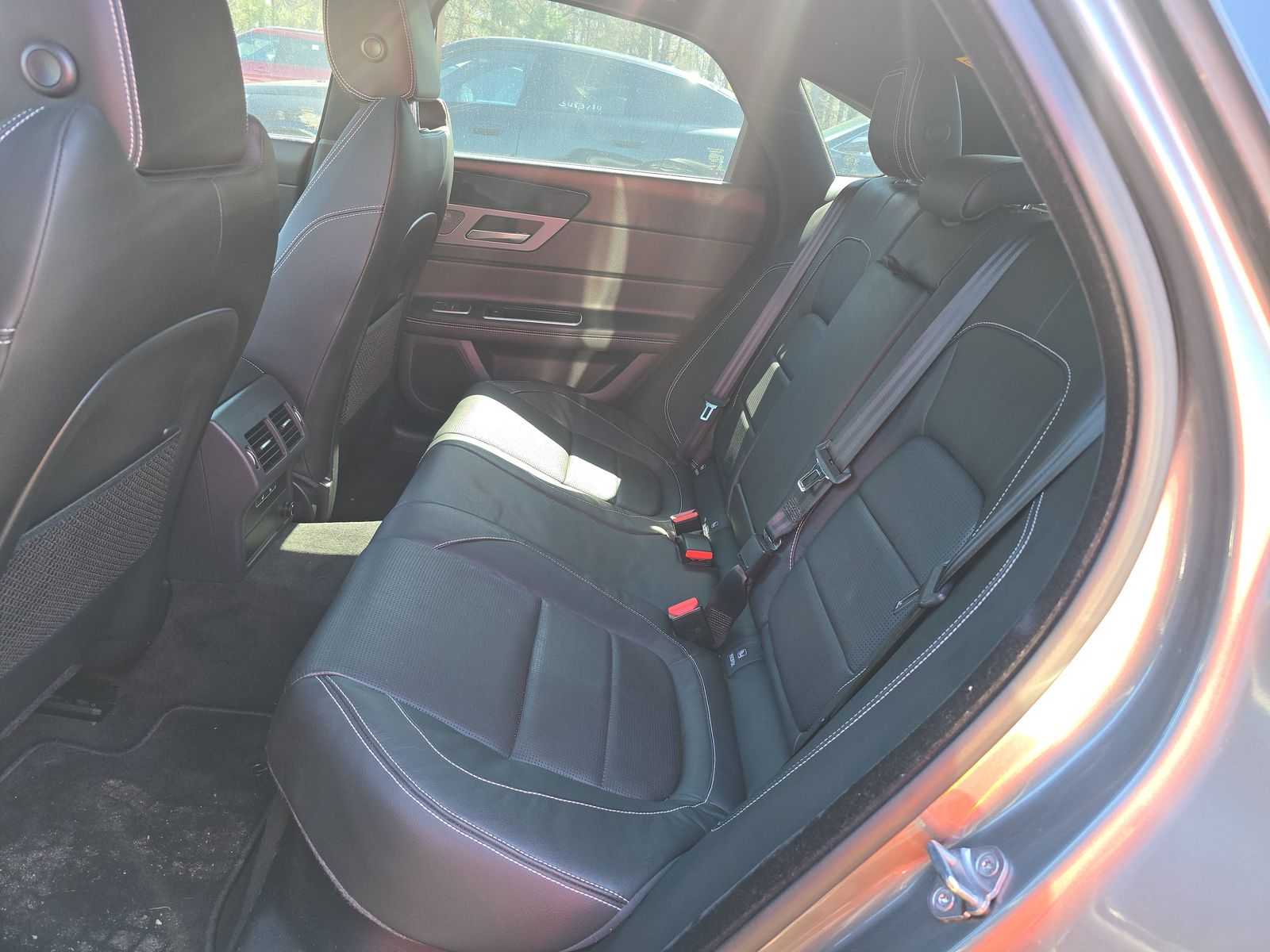 2016 Jaguar XF 35t R-Sport RWD