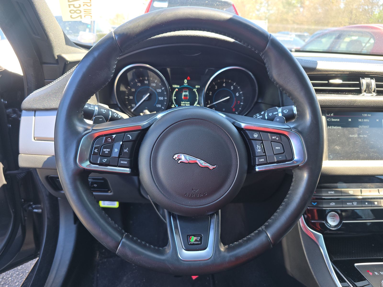 2016 Jaguar XF 35t R-Sport RWD