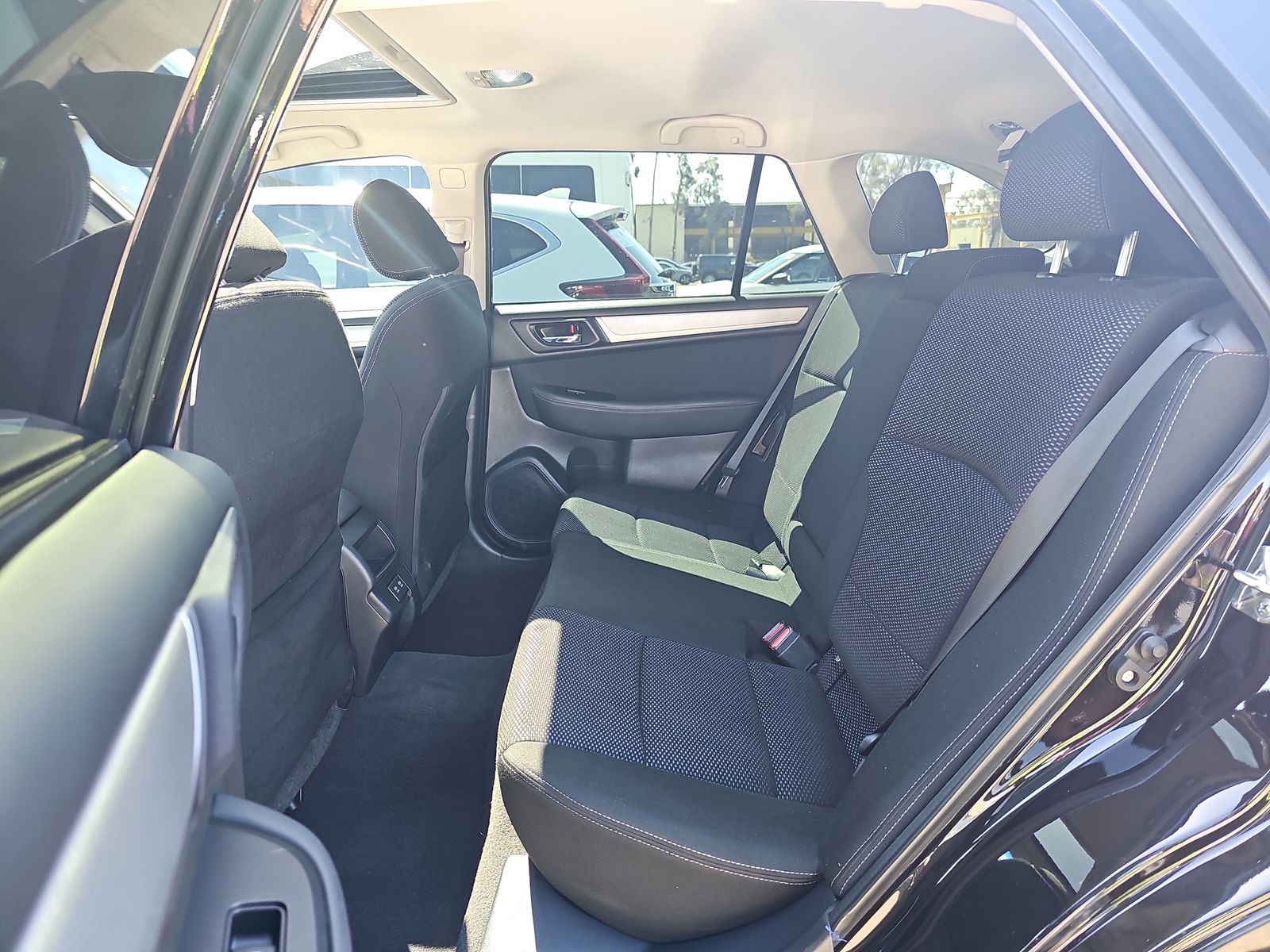 2019 Subaru Outback 2.5i Premium AWD