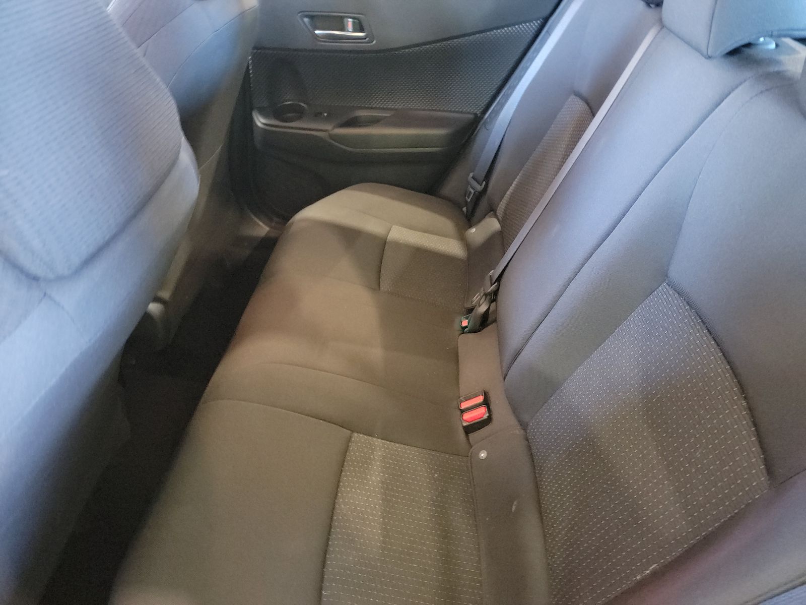 2018 Toyota C-HR XLE Premium FWD