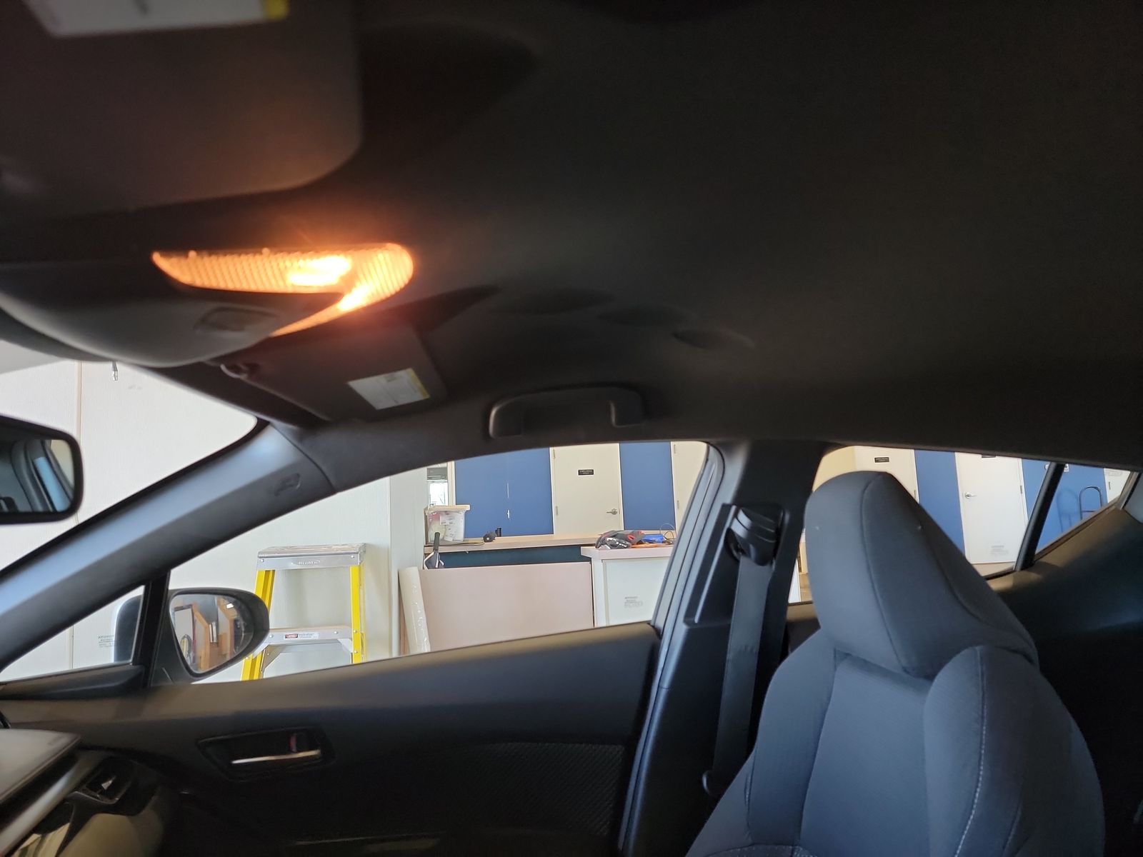 2018 Toyota C-HR XLE Premium FWD