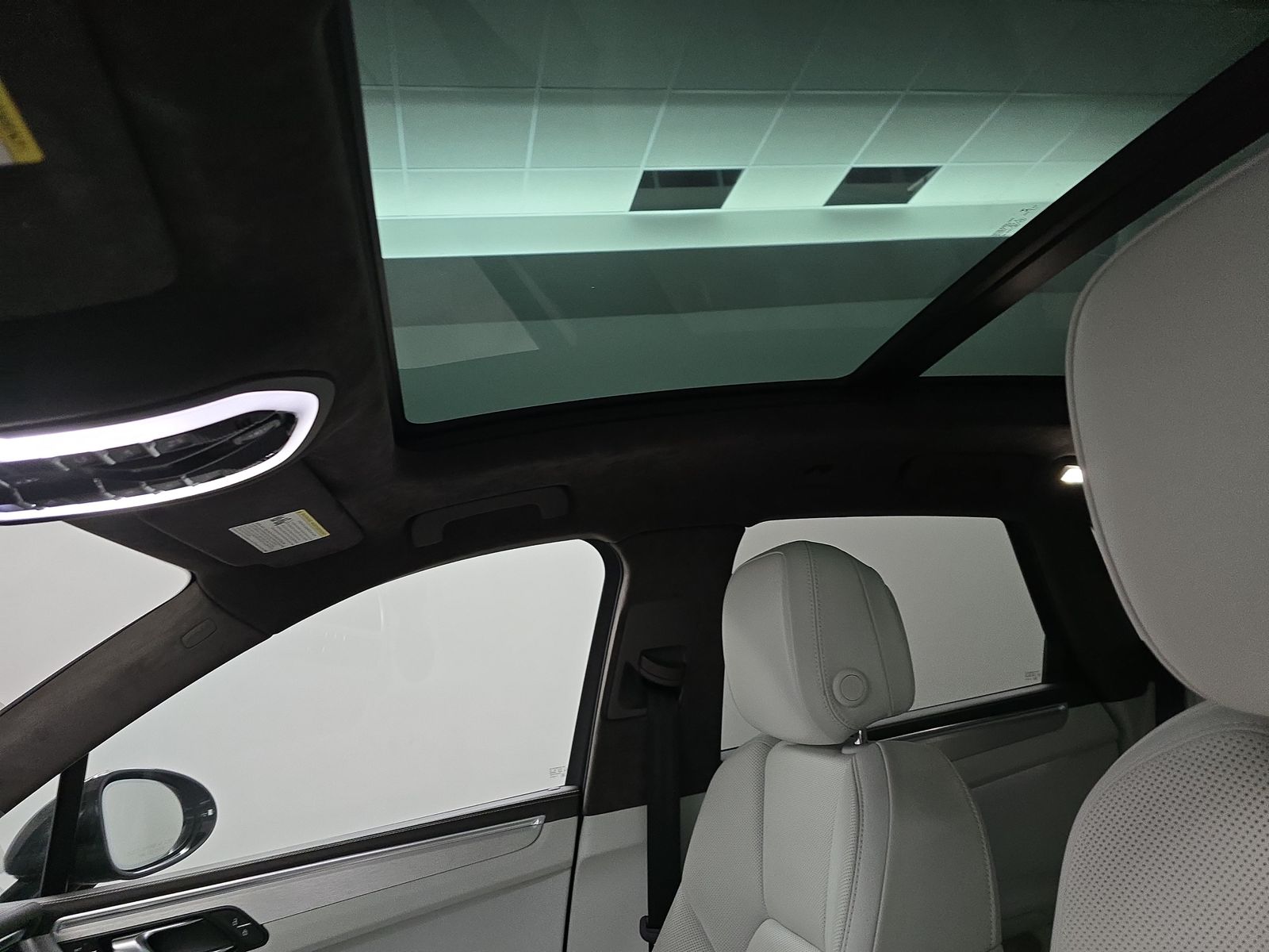 2021 Porsche Macan Turbo AWD