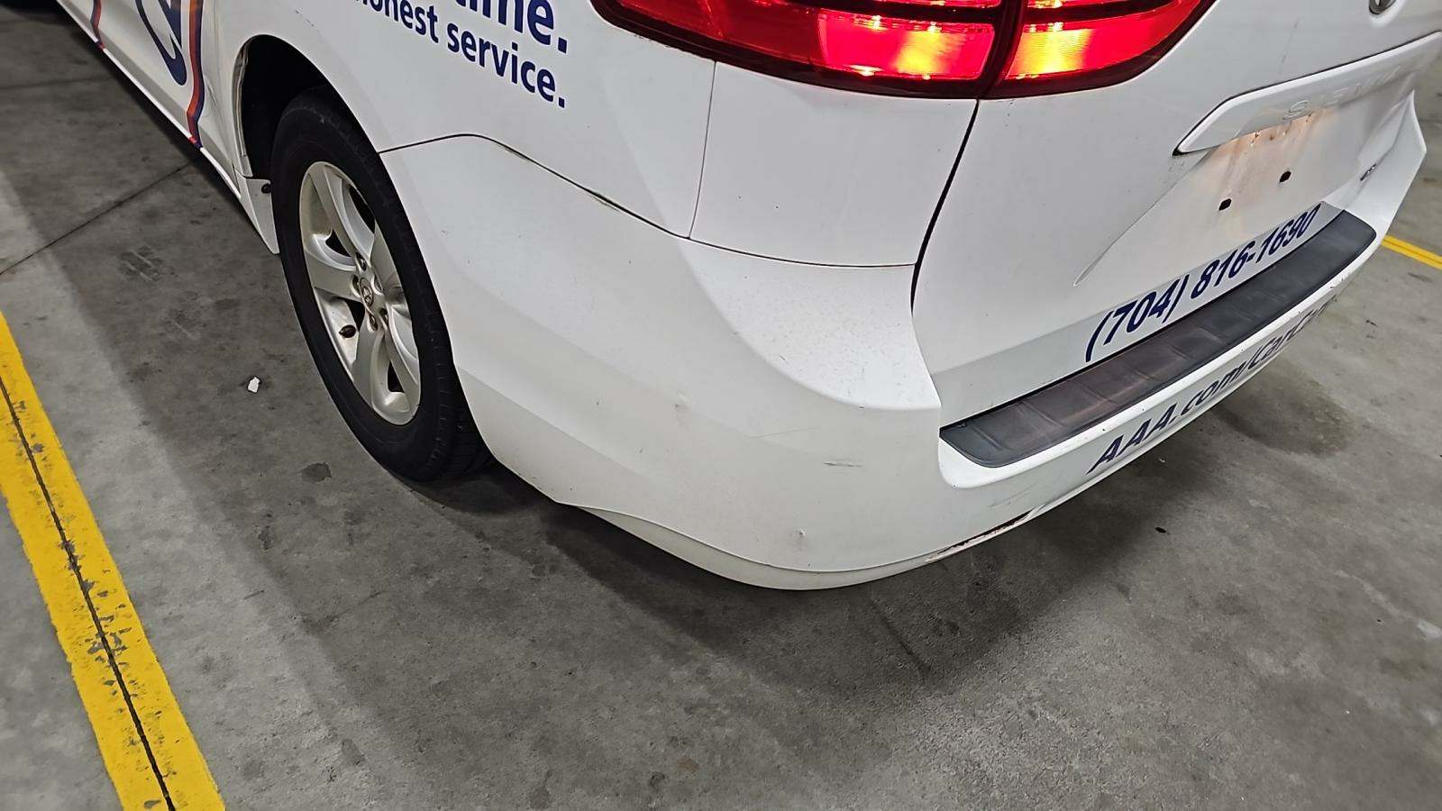 2017 Toyota Sienna LE FWD