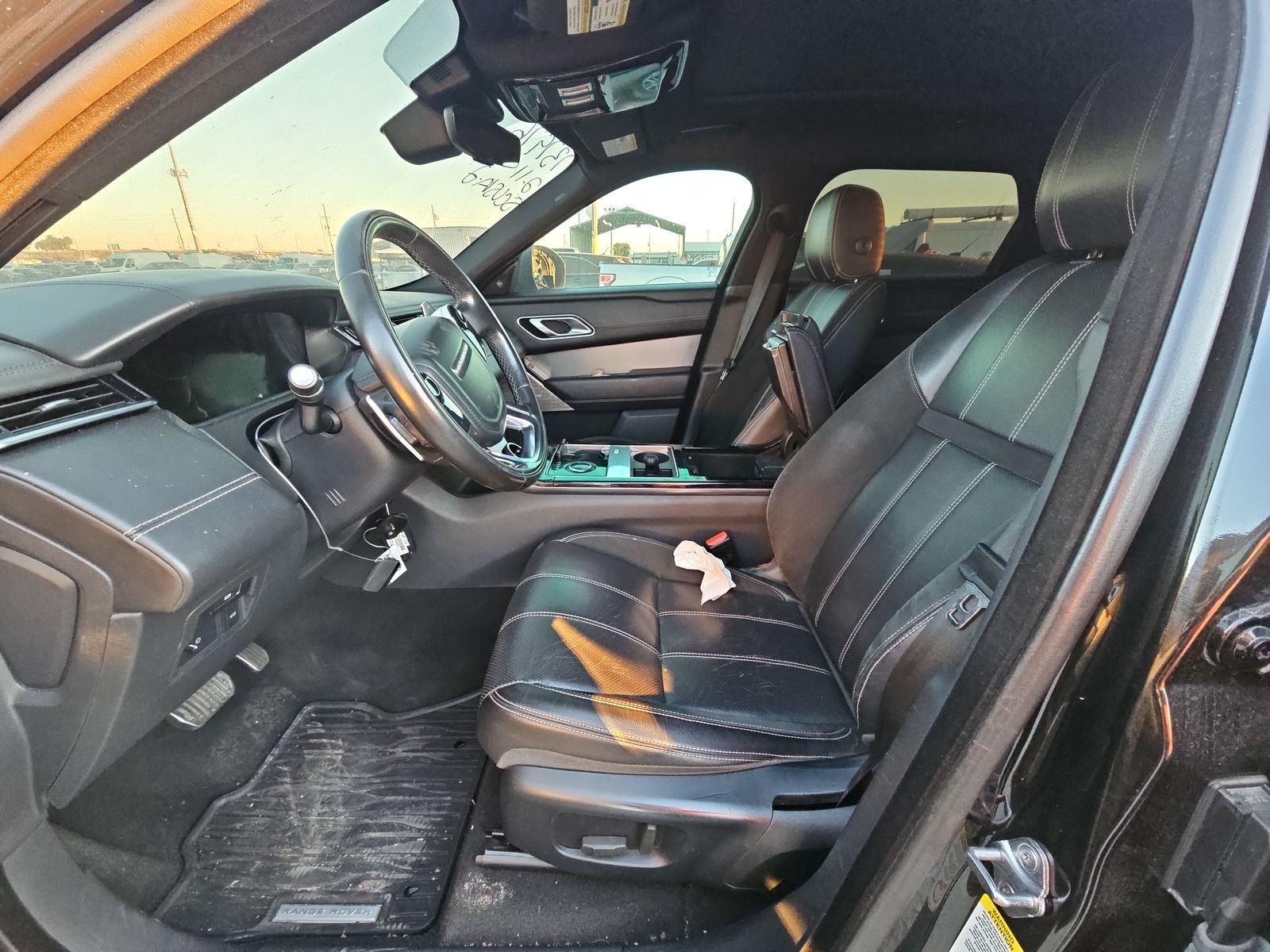 2018 Land Rover Range Rover Velar R-Dynamic SE AWD