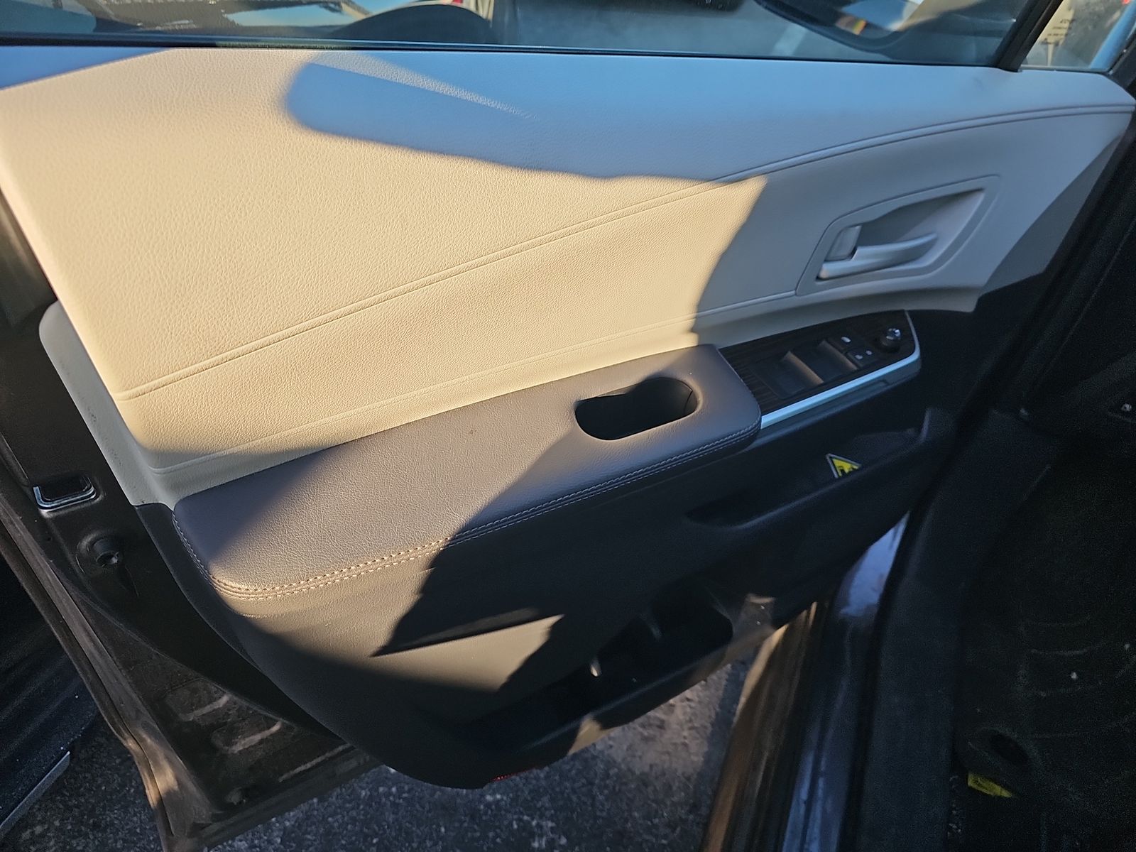 2022 Toyota Sienna LE AWD