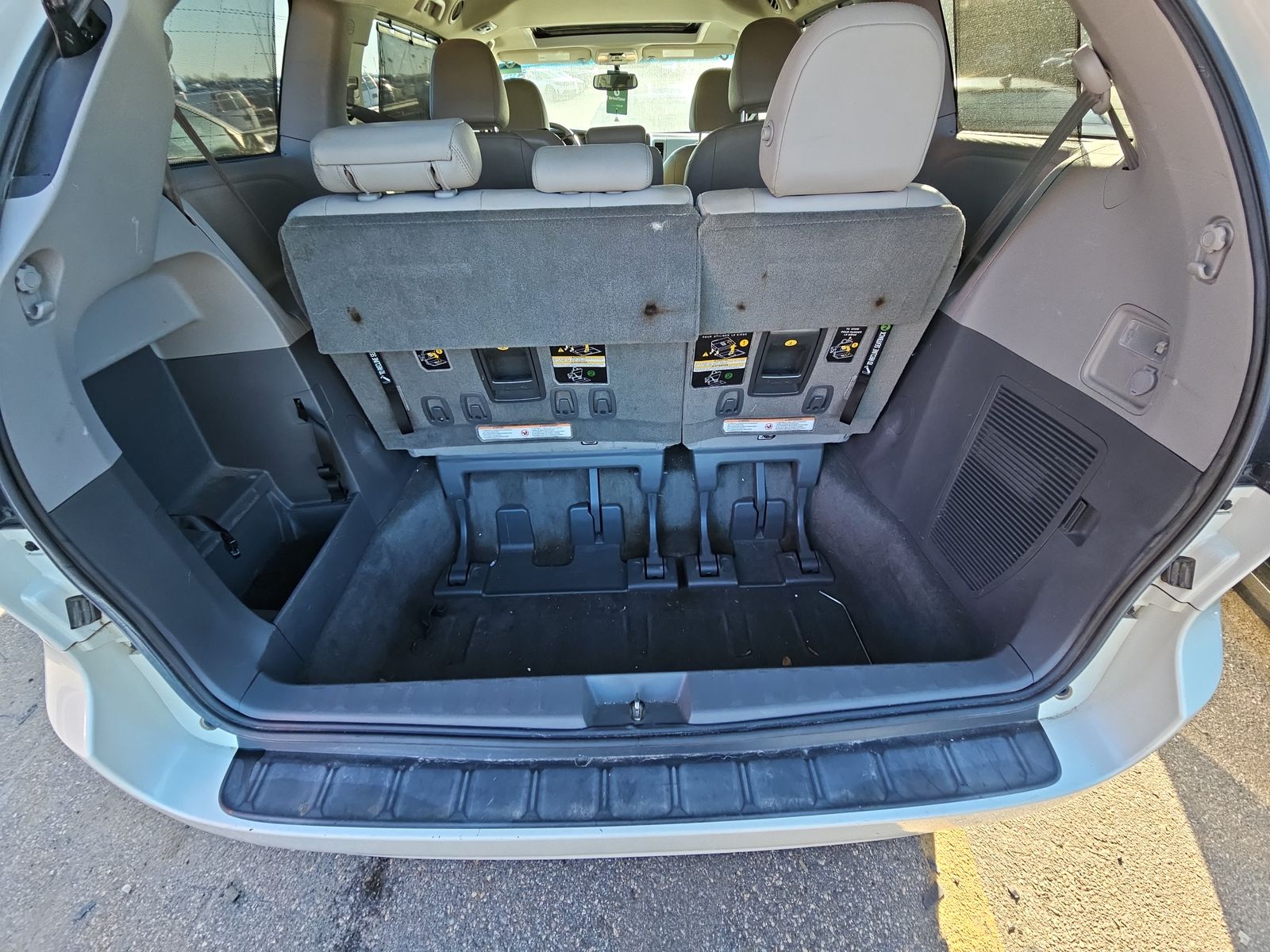 2017 Toyota Sienna XLE FWD