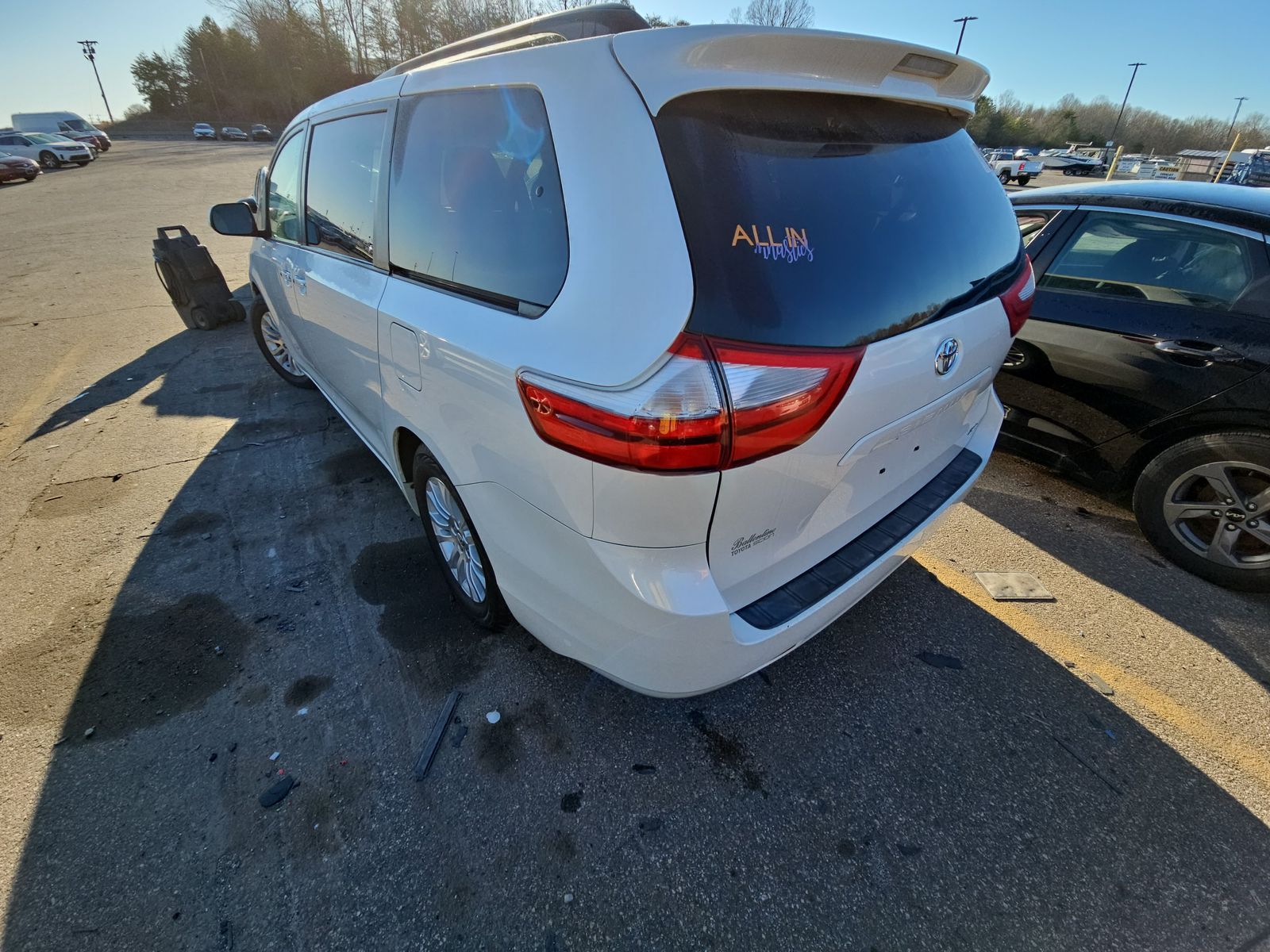 2017 Toyota Sienna XLE FWD