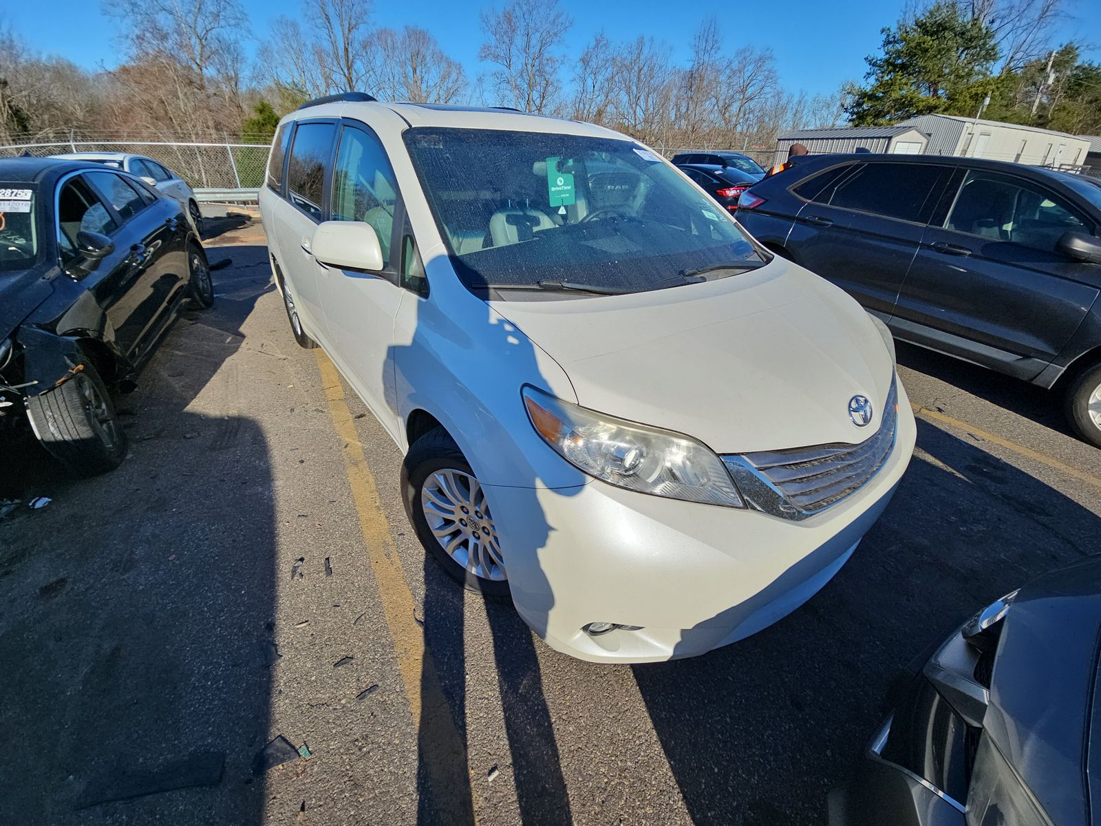 2017 Toyota Sienna XLE FWD