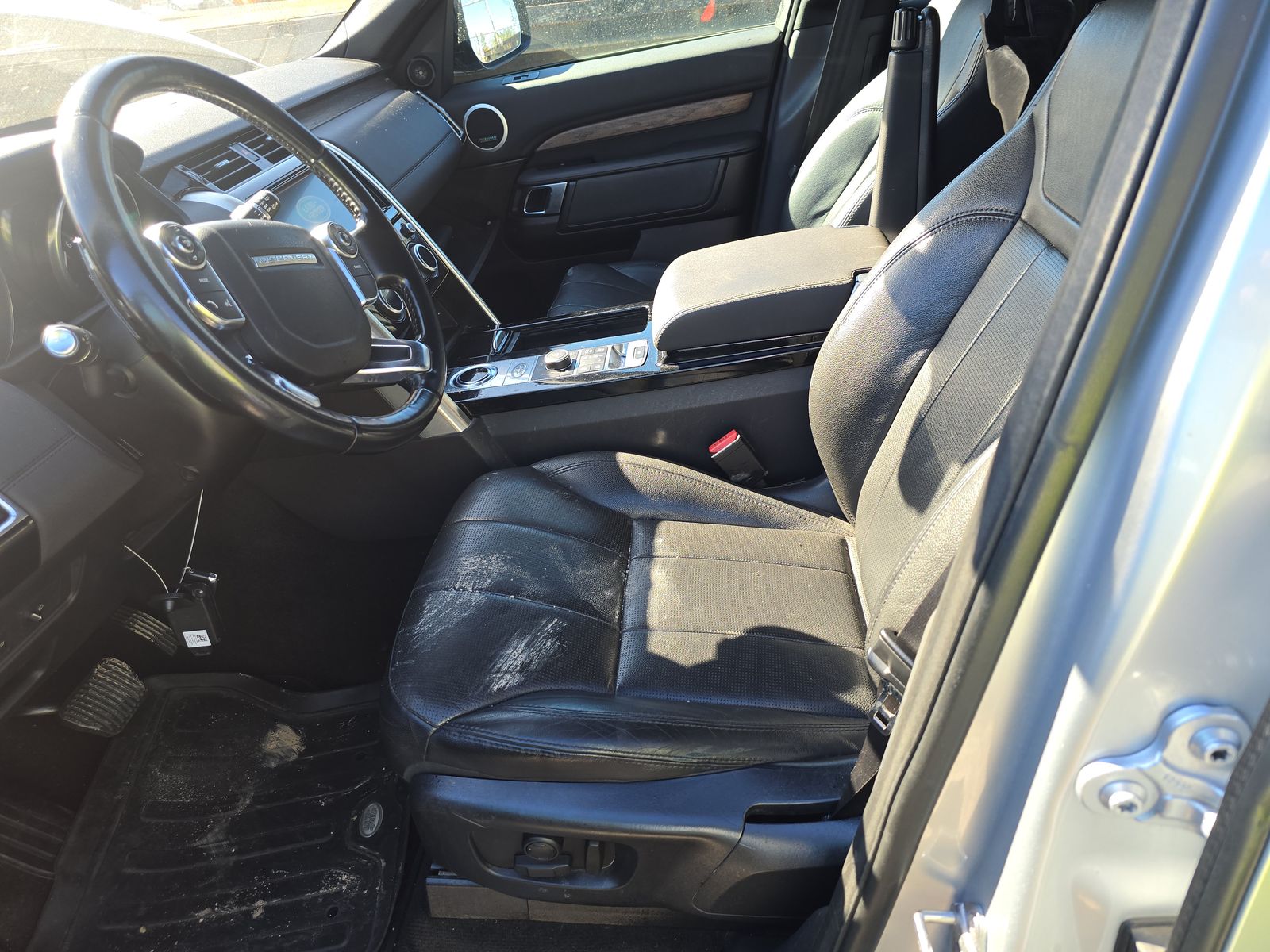 2017 Land Rover Discovery HSE AWD