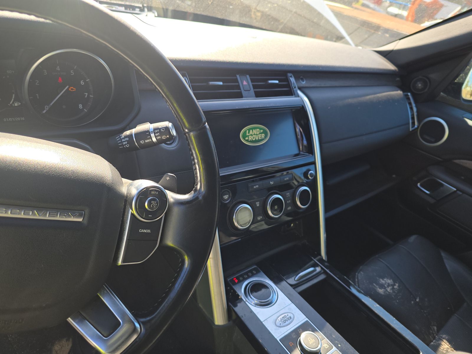 2017 Land Rover Discovery HSE AWD