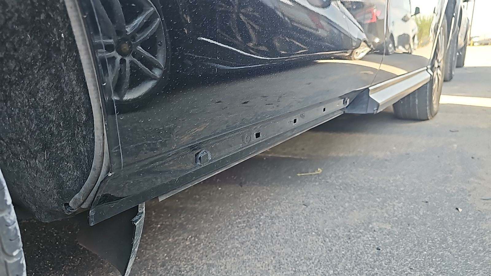 2019 Nissan Pathfinder SL FWD