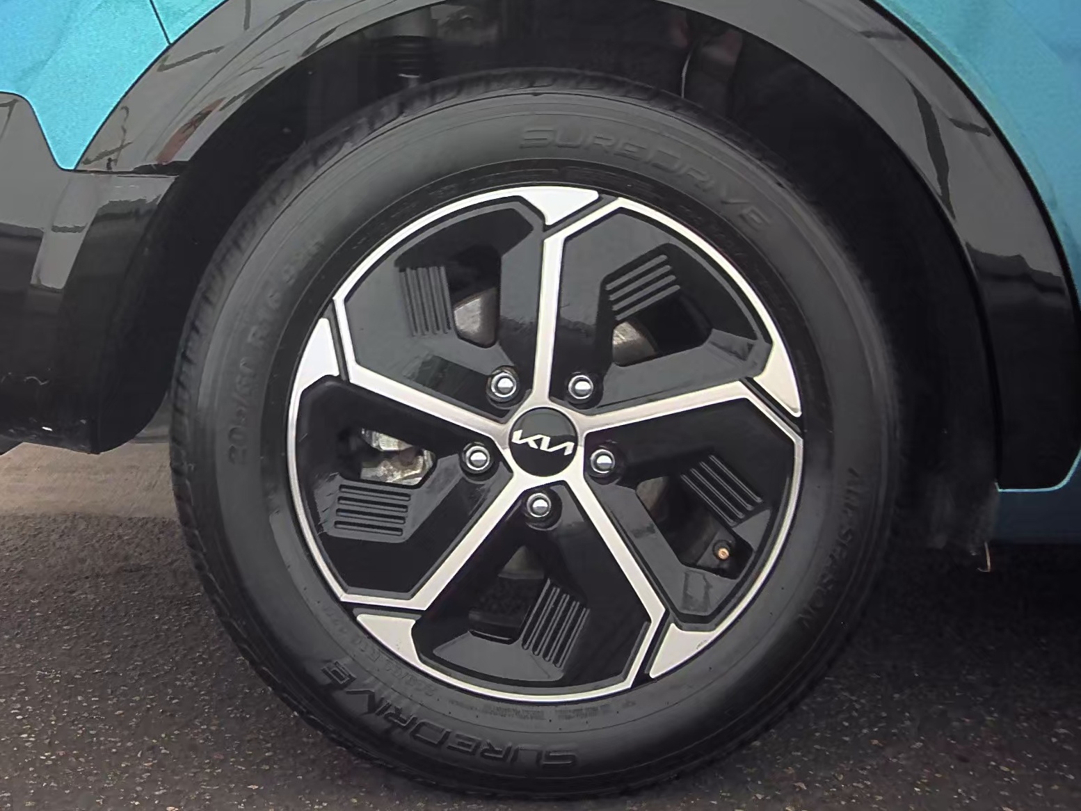 2023 Kia Niro SX FWD