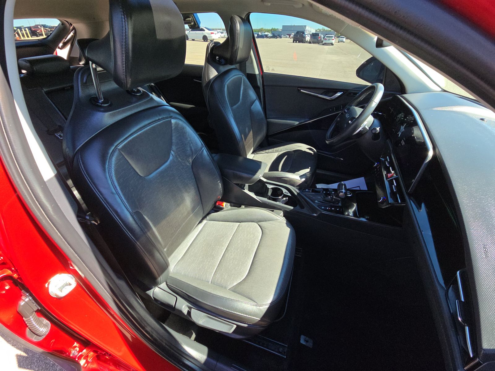 2023 Kia Niro SX FWD