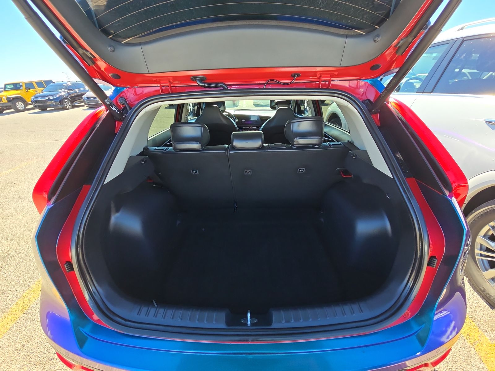 2023 Kia Niro SX FWD