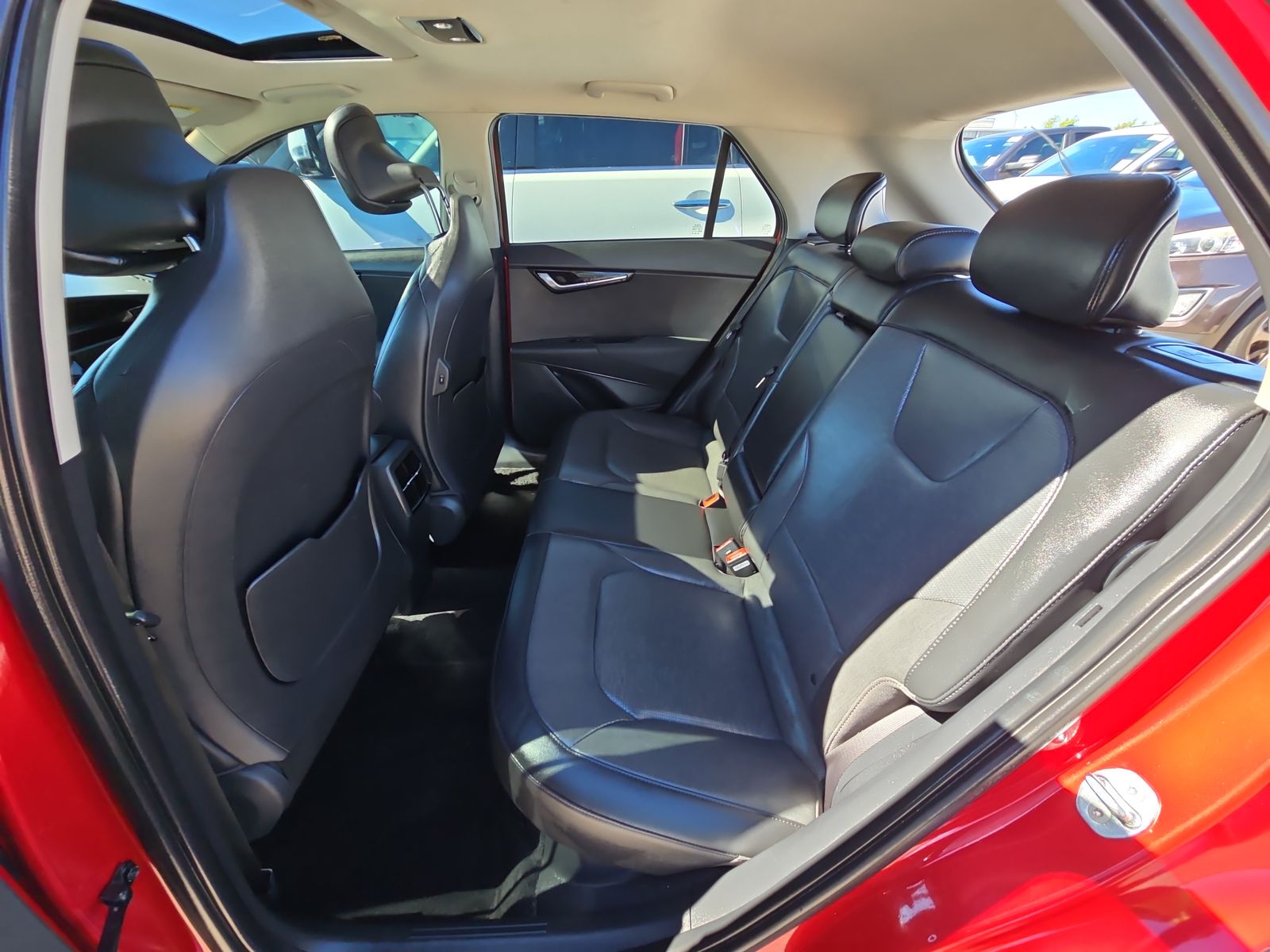 2023 Kia Niro SX FWD