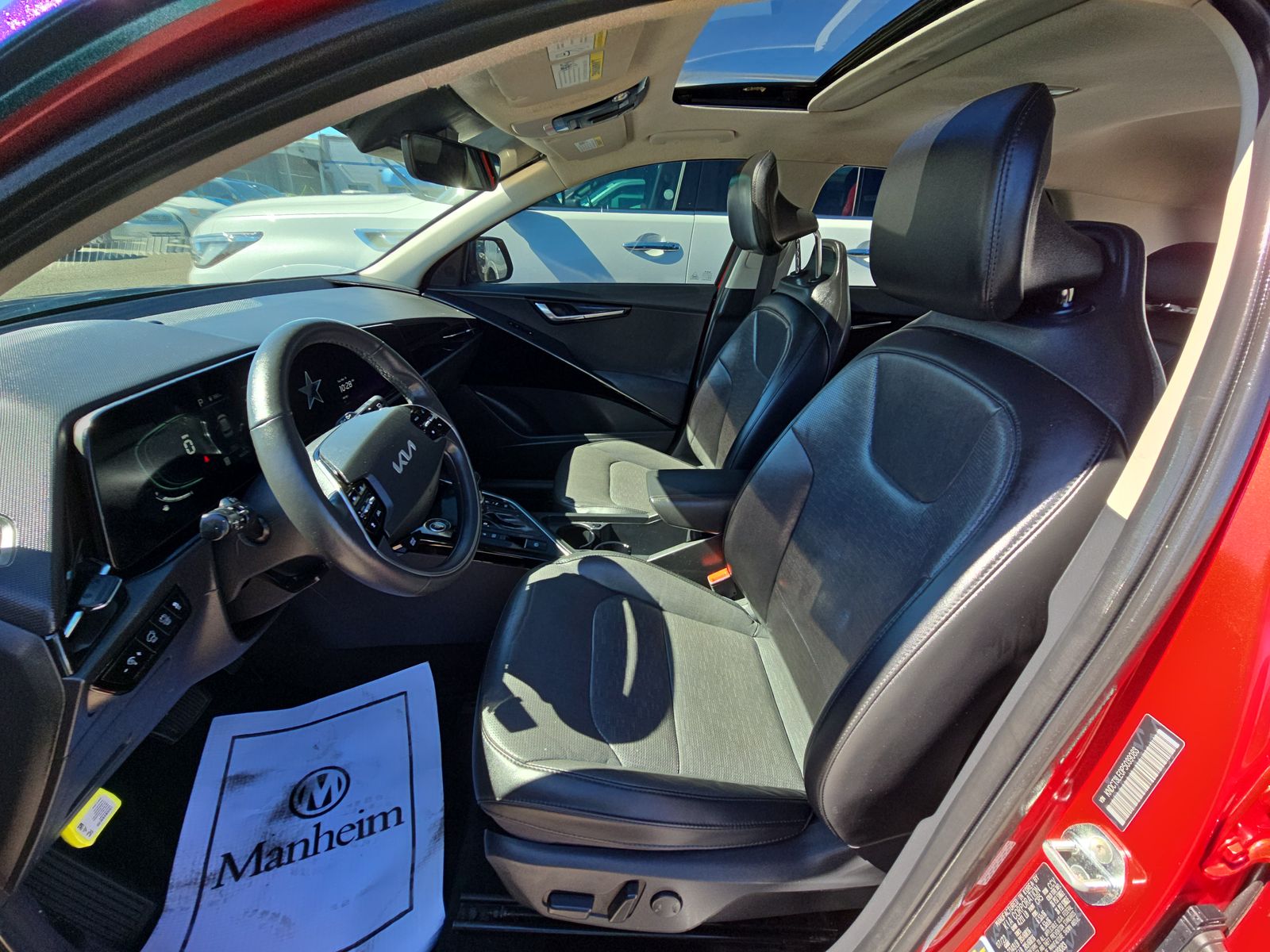 2023 Kia Niro SX FWD