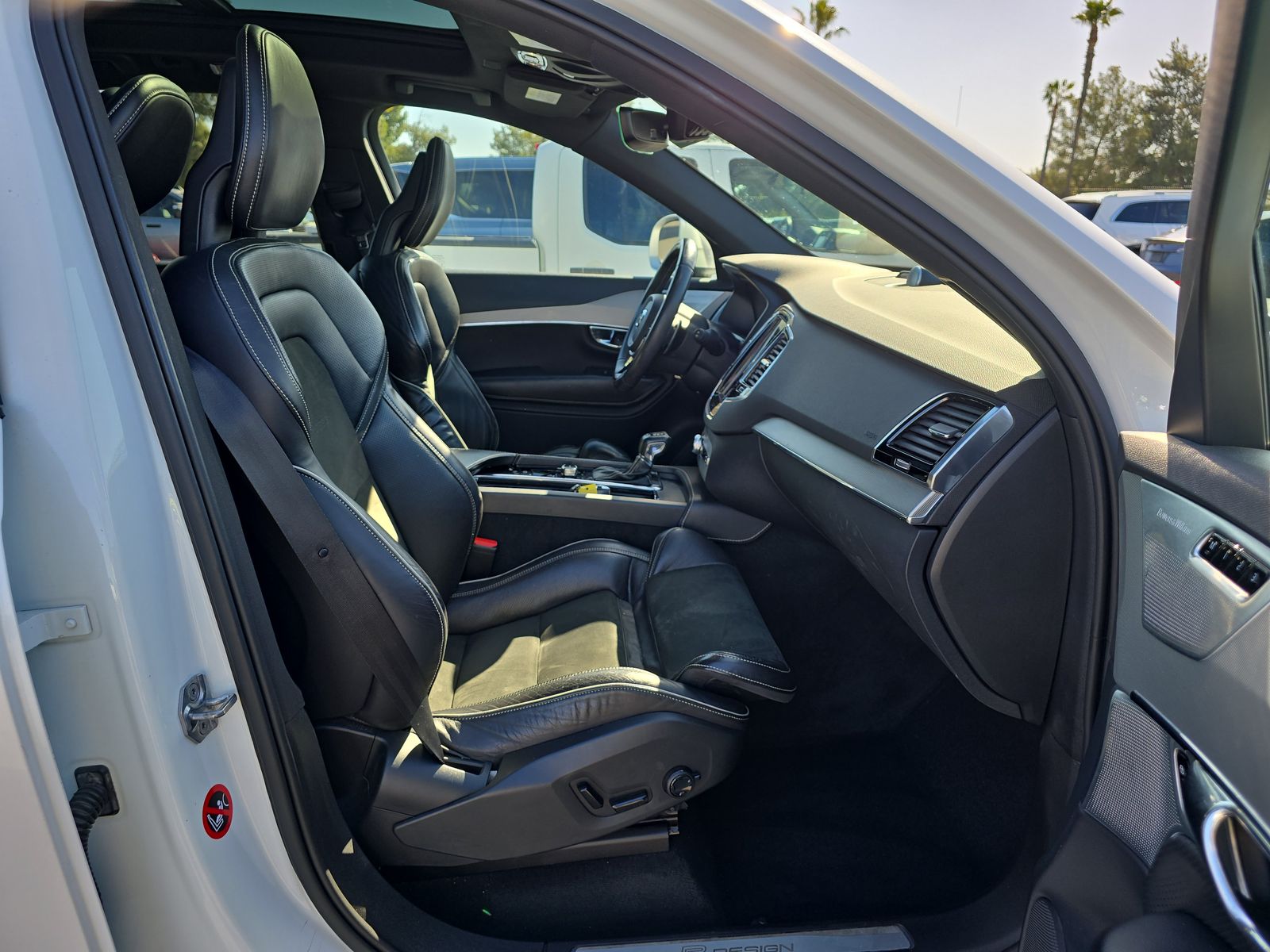 2017 Volvo XC90 T6 R-Design AWD