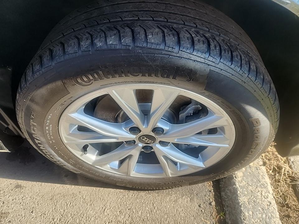 2023 Audi Q3 S line Premium Plus AWD