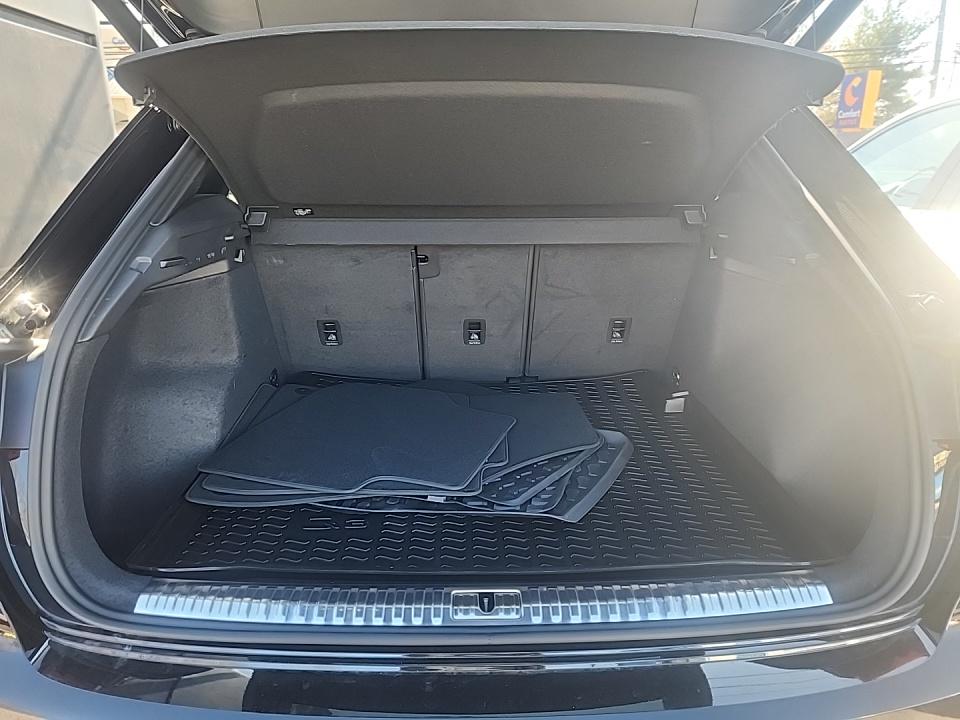 2023 Audi Q3 S line Premium Plus AWD