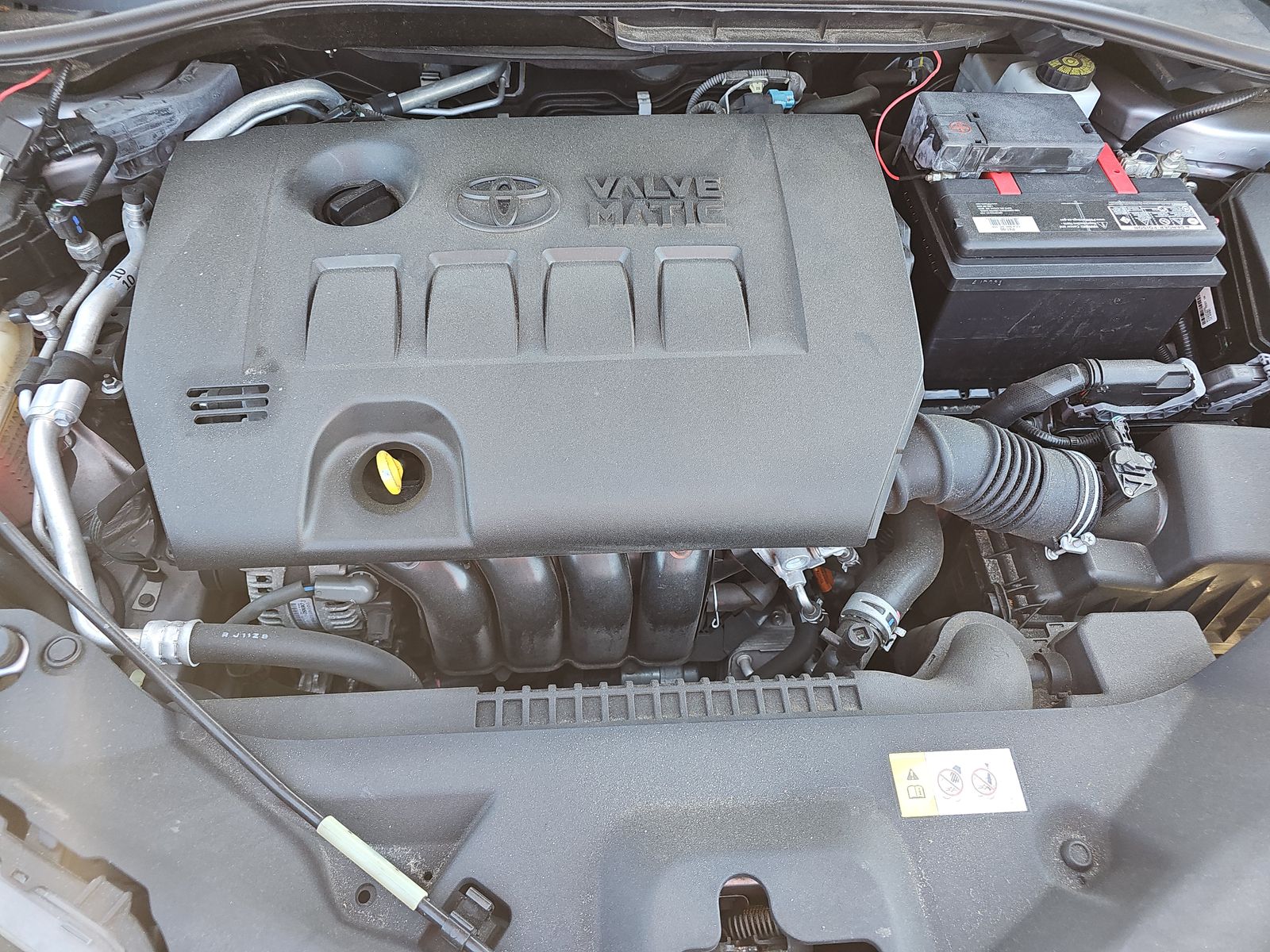 2019 Toyota C-HR XLE FWD