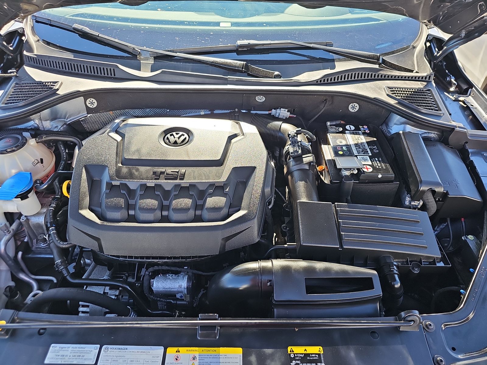 2021 Volkswagen Passat 2.0T SE FWD