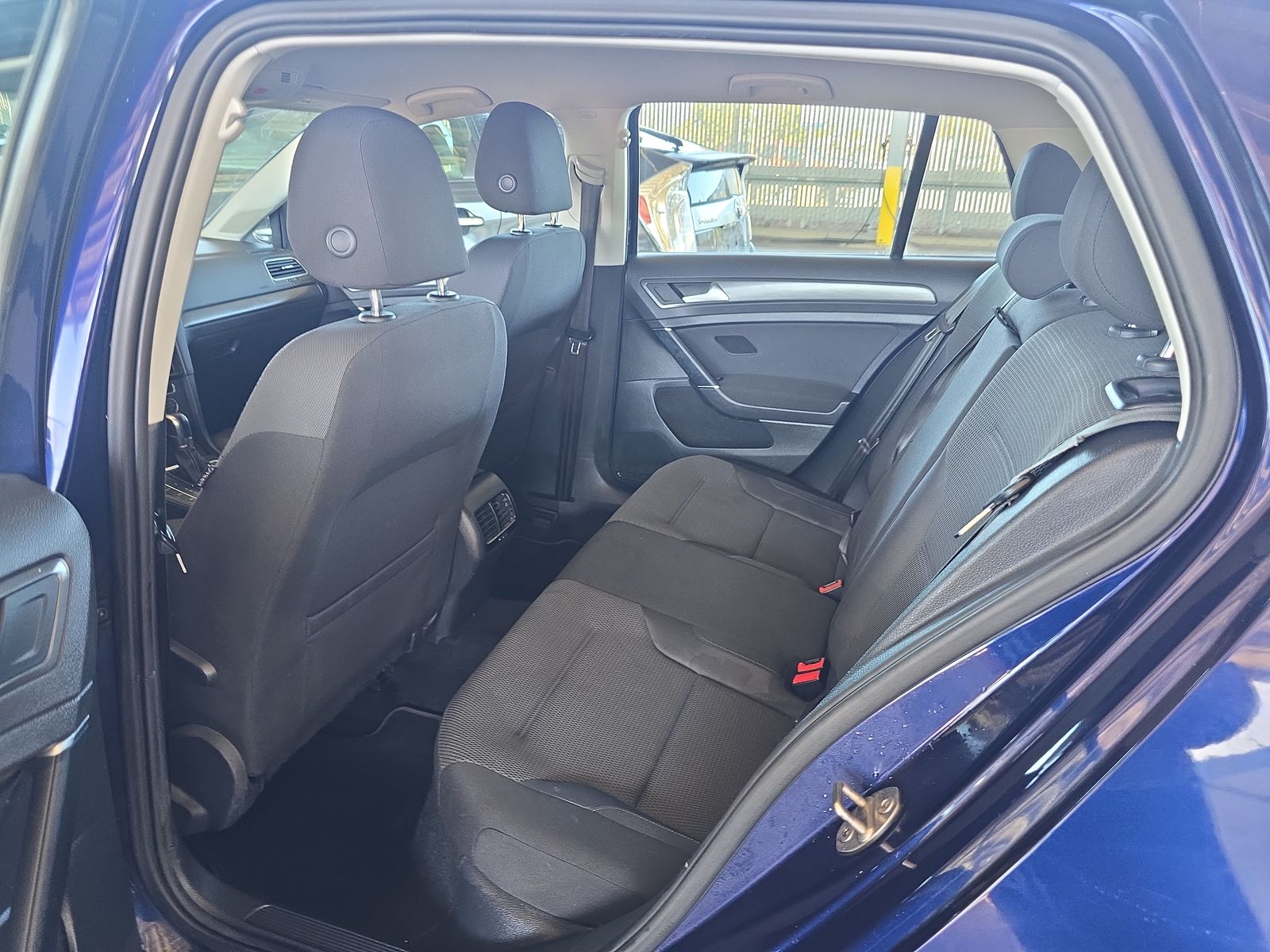 2019 Volkswagen Golf Electric SE FWD