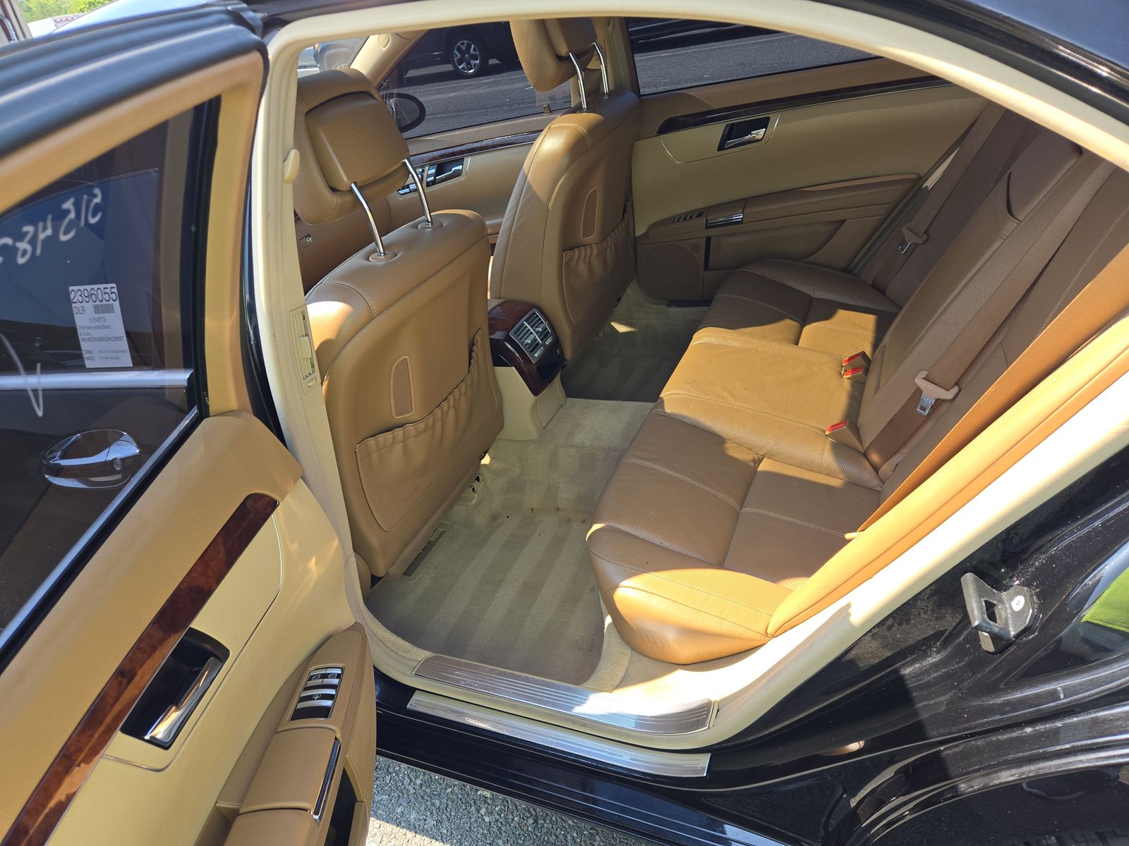 Mercedes-Benz S 550 4MATIC снимка Mercedes-Benz S 550 4MATIC