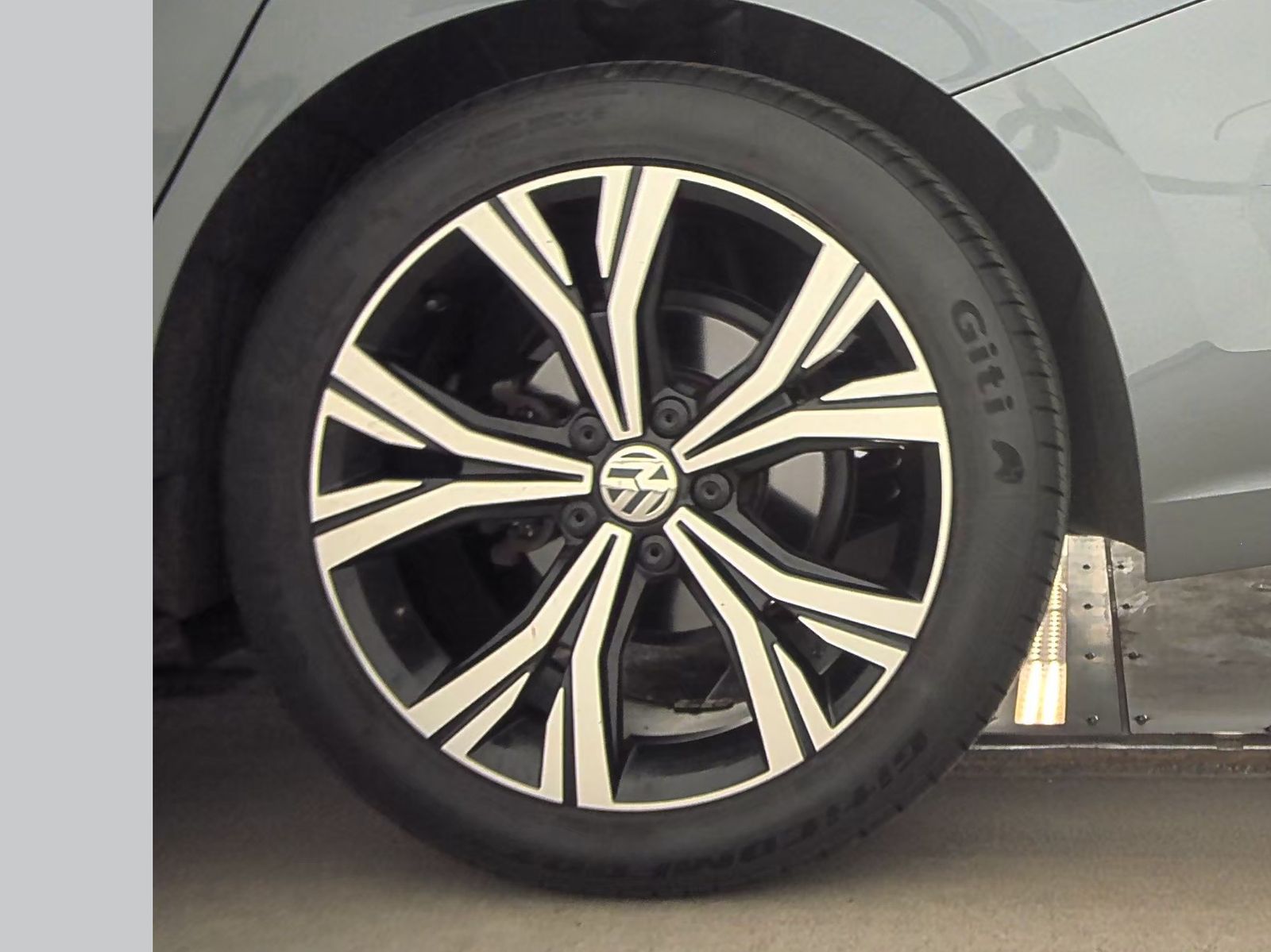 2021 Volkswagen Passat 2.0T SE FWD