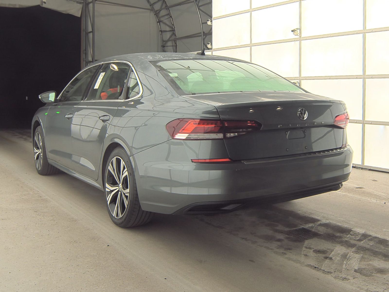 2021 Volkswagen Passat 2.0T SE FWD