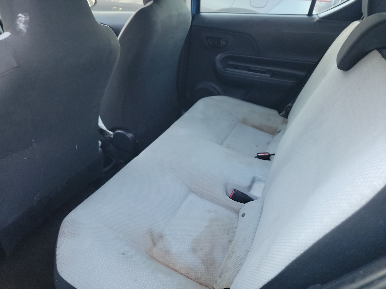 2018 Toyota Prius c One FWD