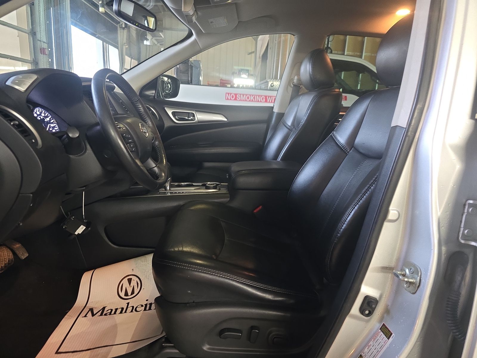 2020 Nissan Pathfinder SL AWD