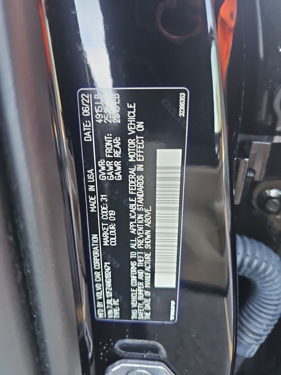 2022 Volvo S60 B5 Inscription FWD