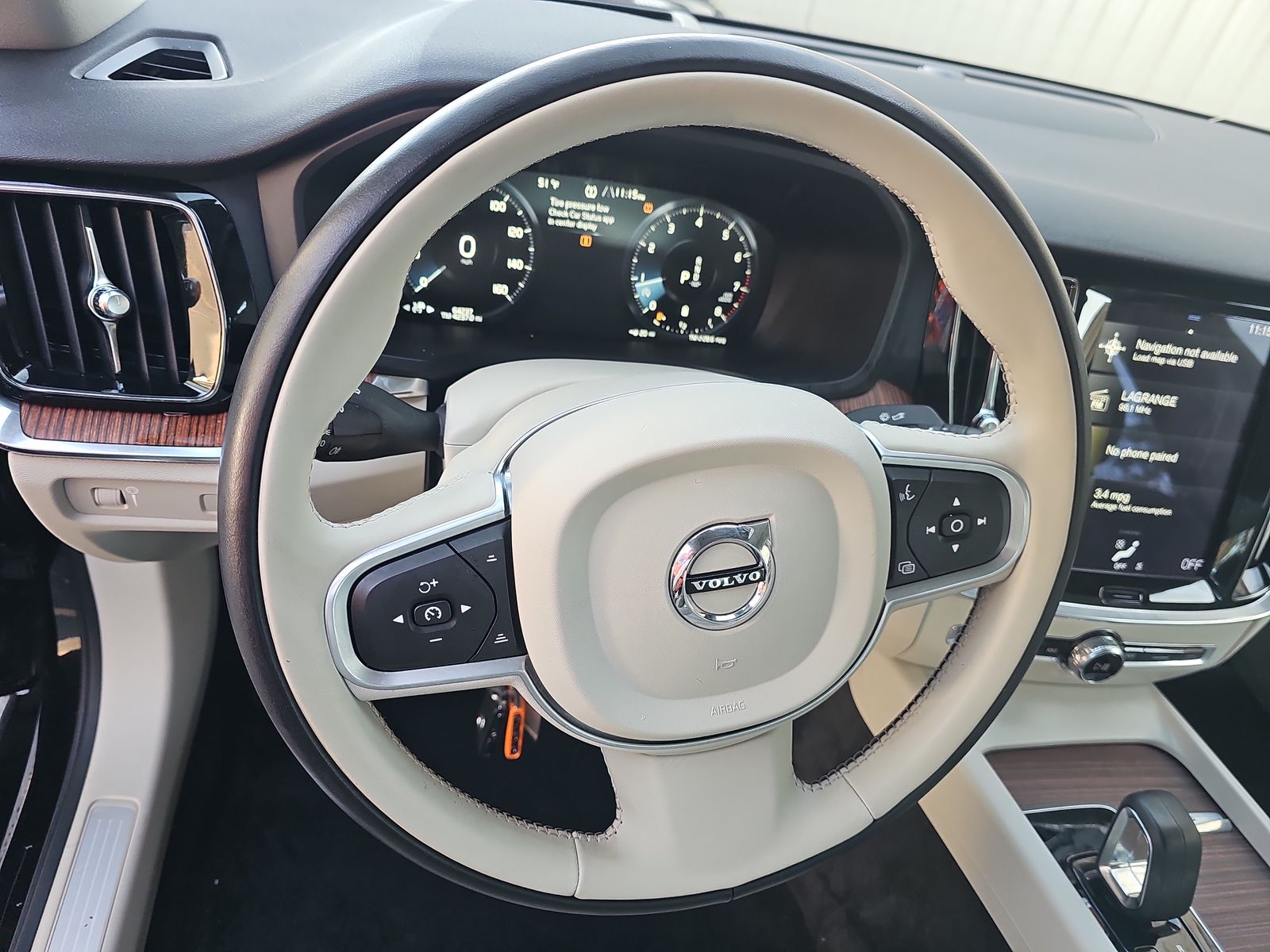 2022 Volvo S60 B5 Inscription FWD