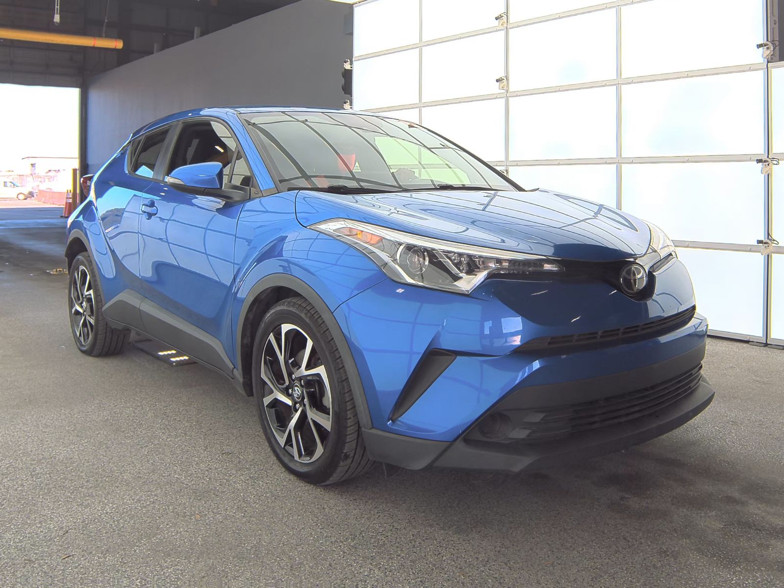 2019 Toyota C-HR XLE FWD