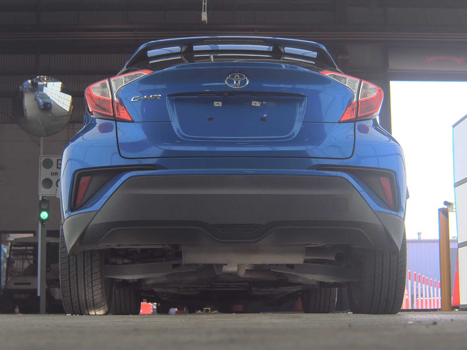 2019 Toyota C-HR XLE FWD