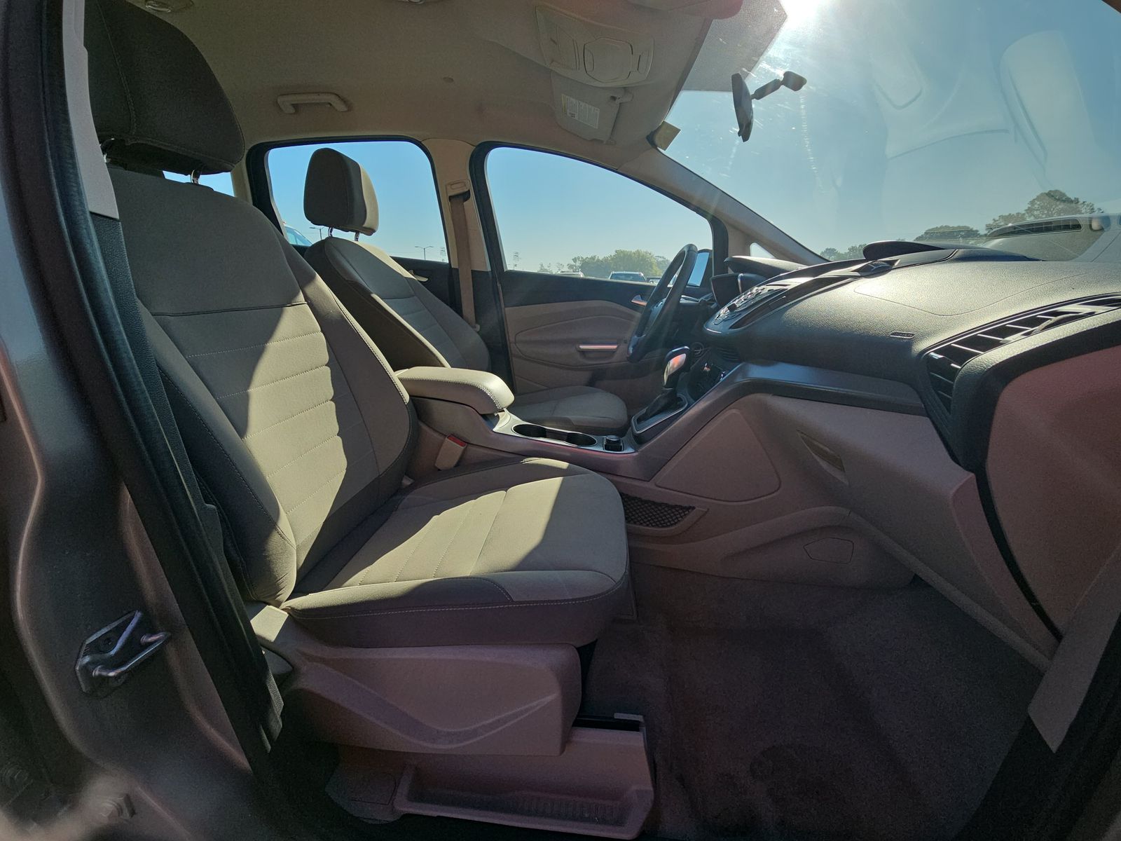 2015 Ford C-MAX Hybrid SE FWD