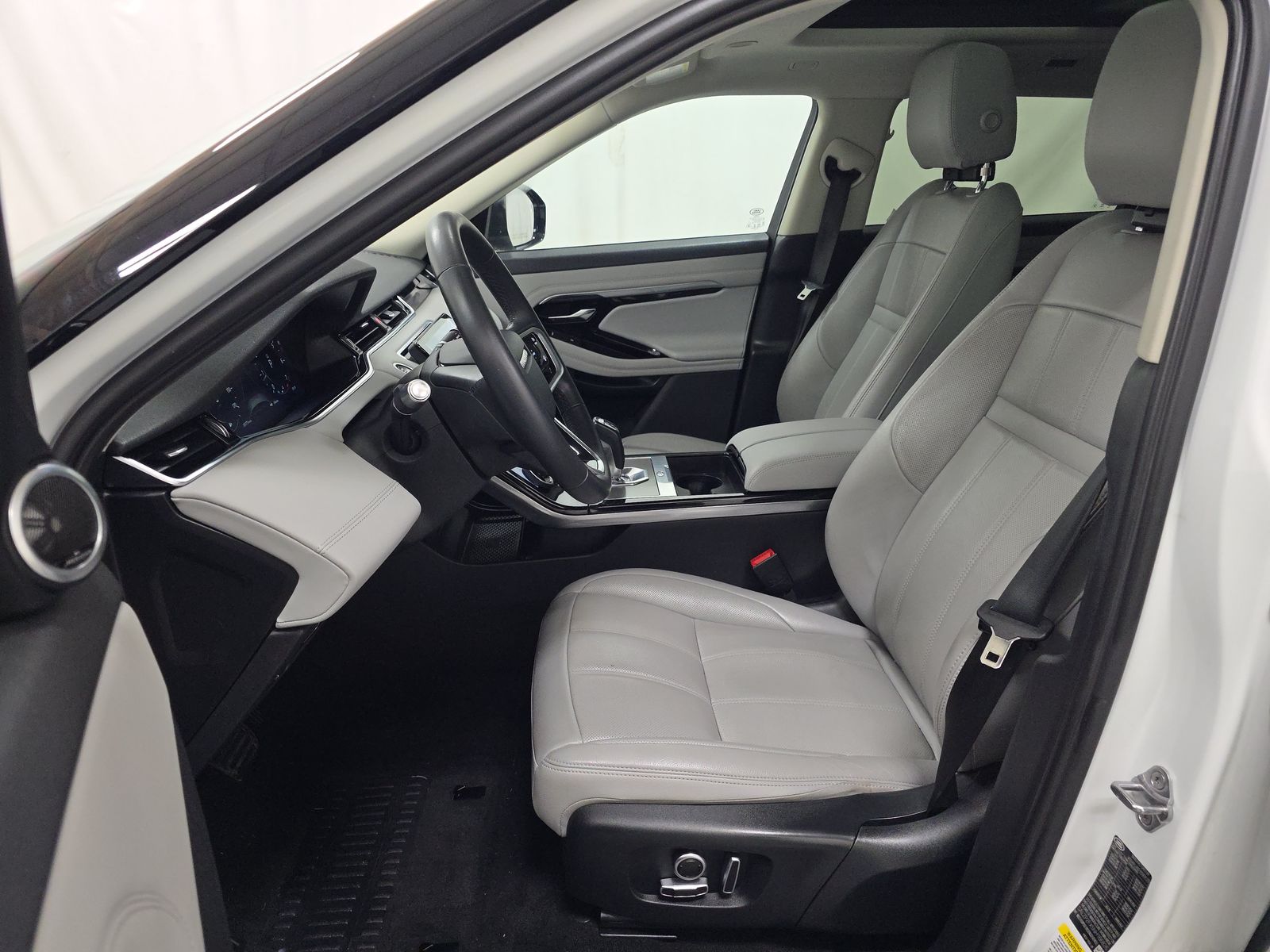 2022 Land Rover Range Rover Evoque SE AWD