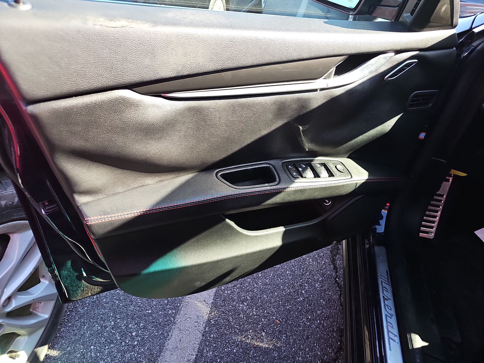 2016 Maserati Ghibli Base RWD