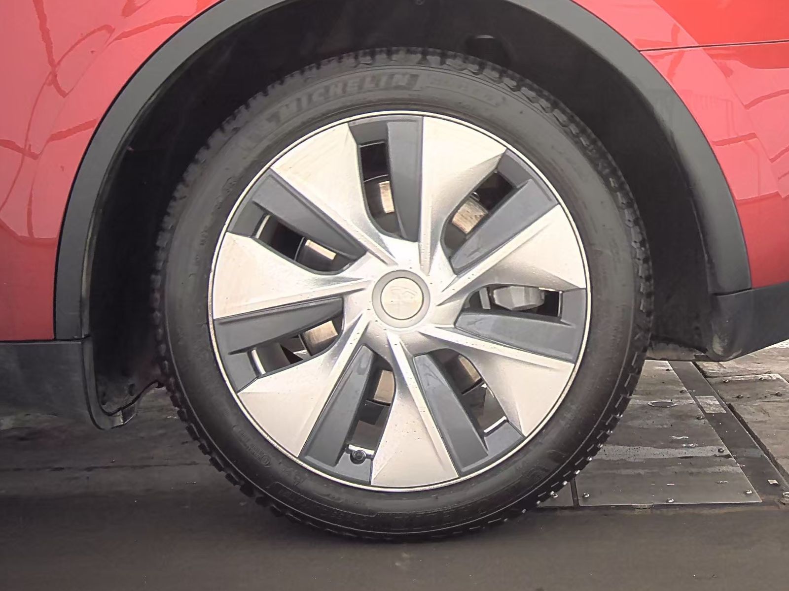 2023 Tesla Model Y Long Range AWD