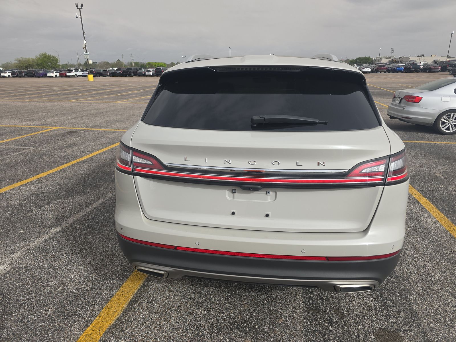 2021 Lincoln Nautilus Reserve FWD