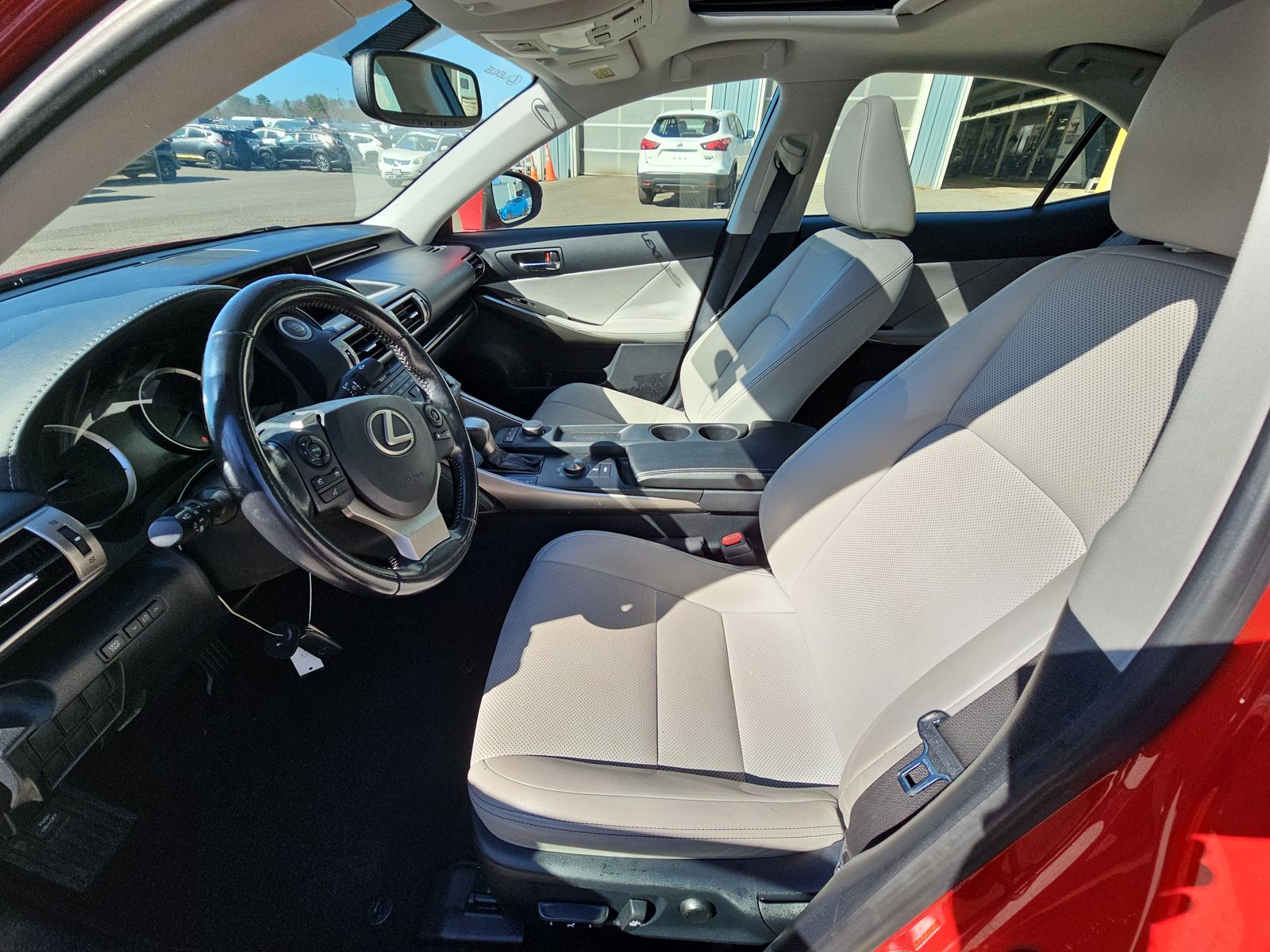 2016 Lexus IS IS 200t RWD